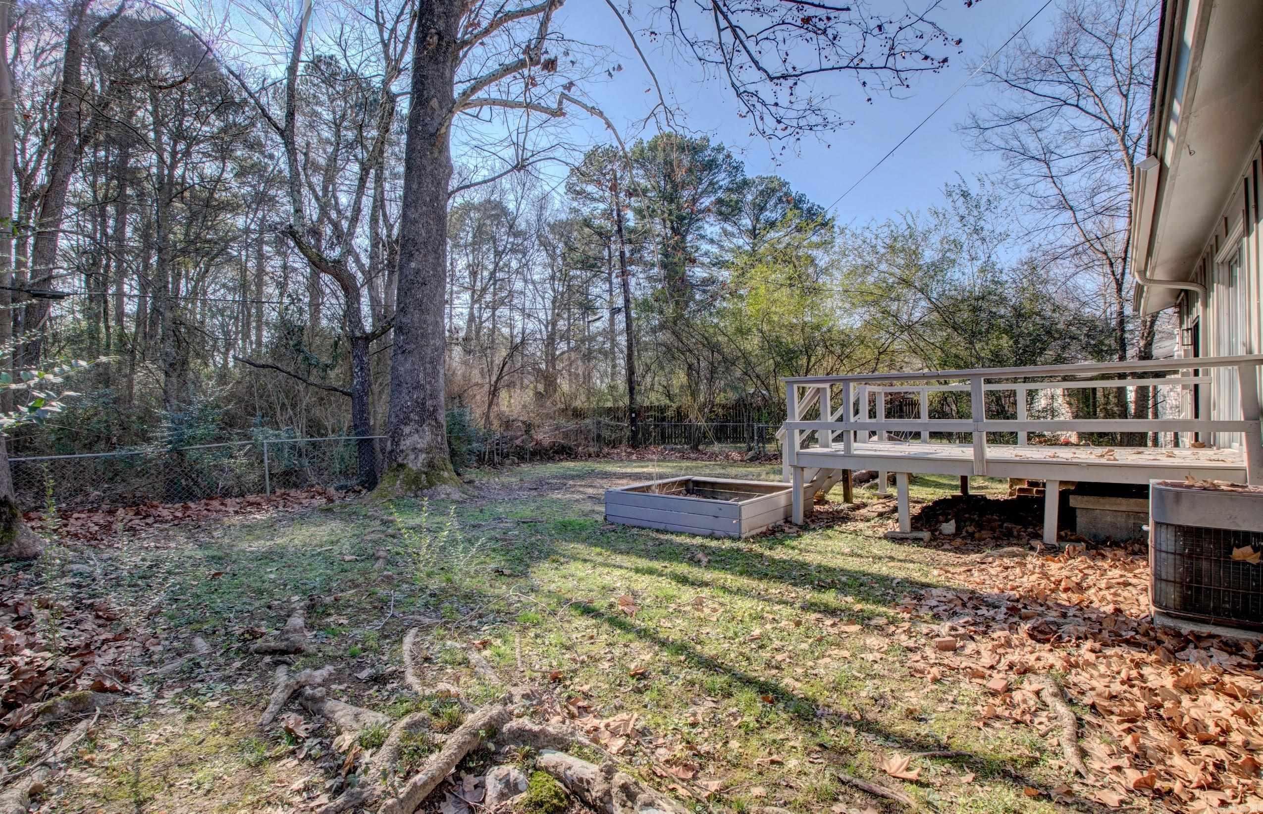 2911 Wynne Dr  Little Rock, AR