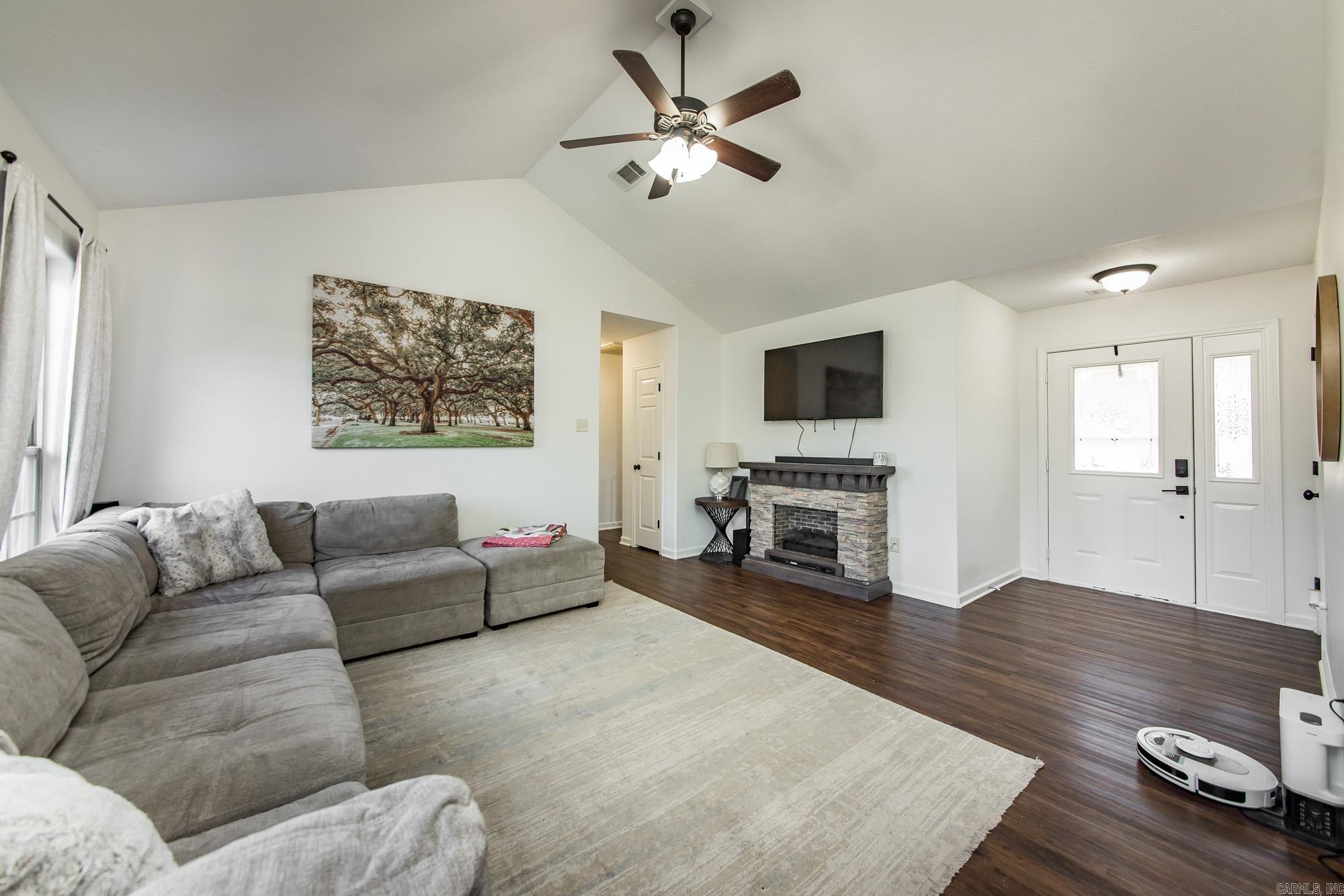 136 Corbin  Cabot, AR