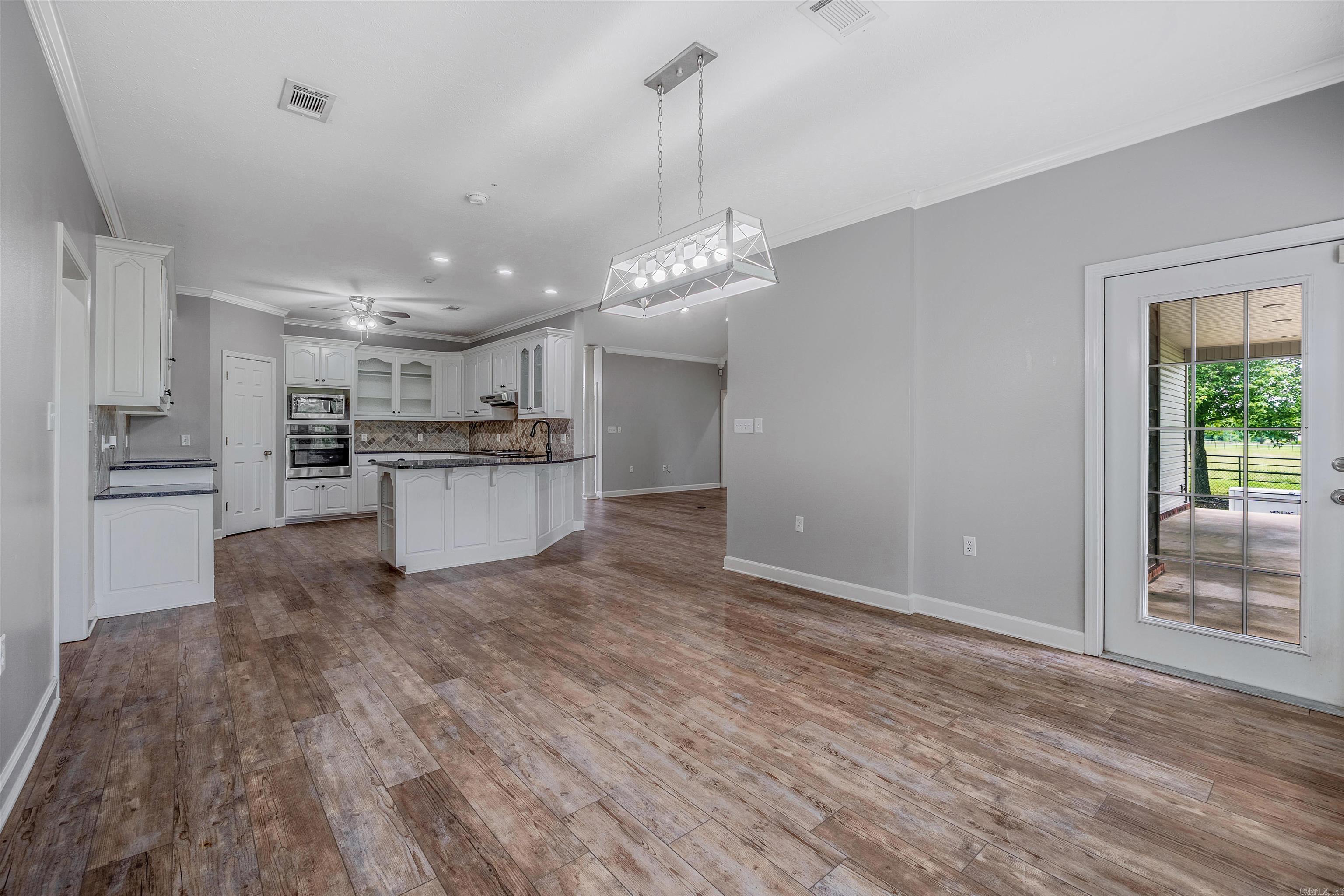 363 Highway 225 E  Greenbrier, AR