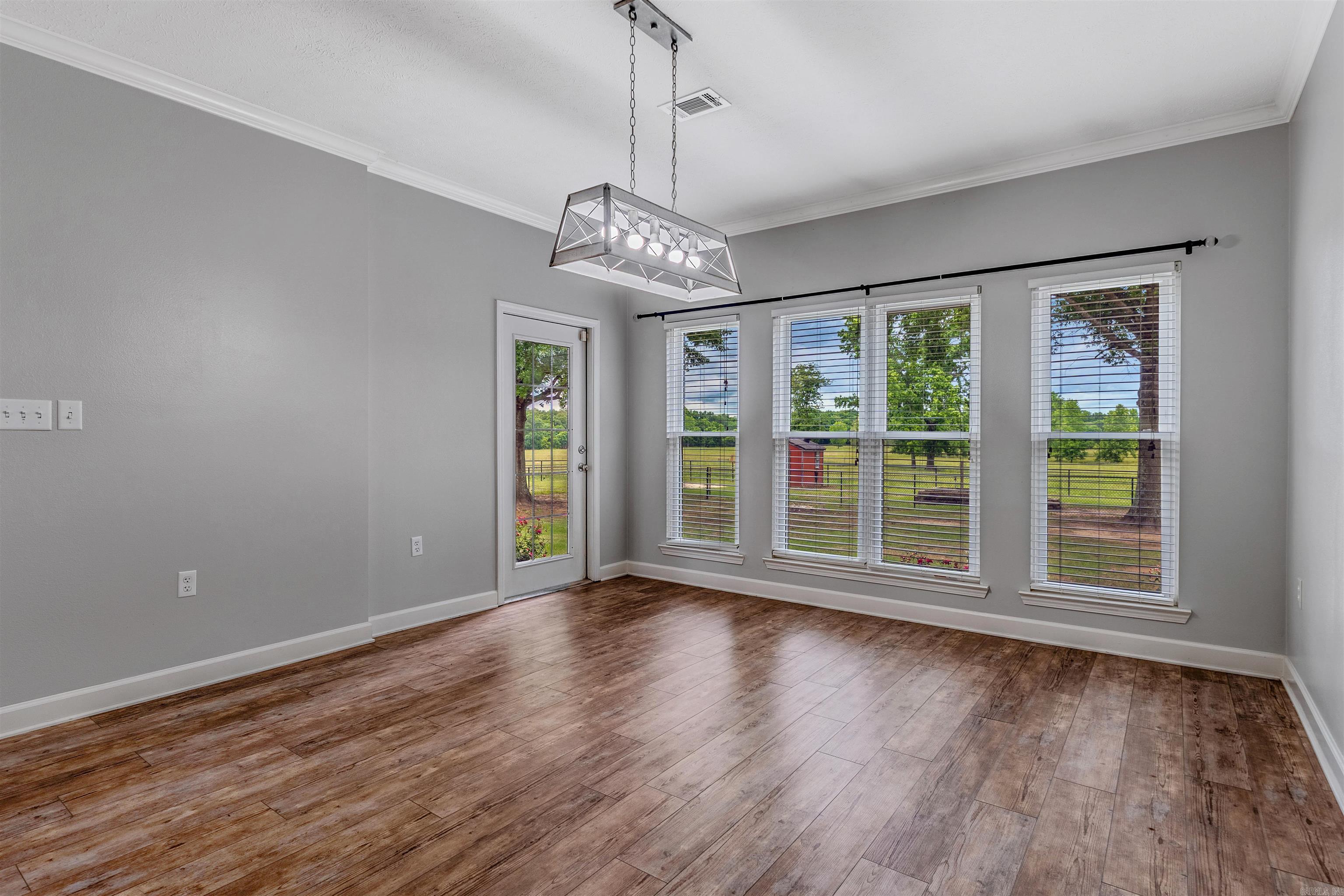 363 Highway 225 E  Greenbrier, AR