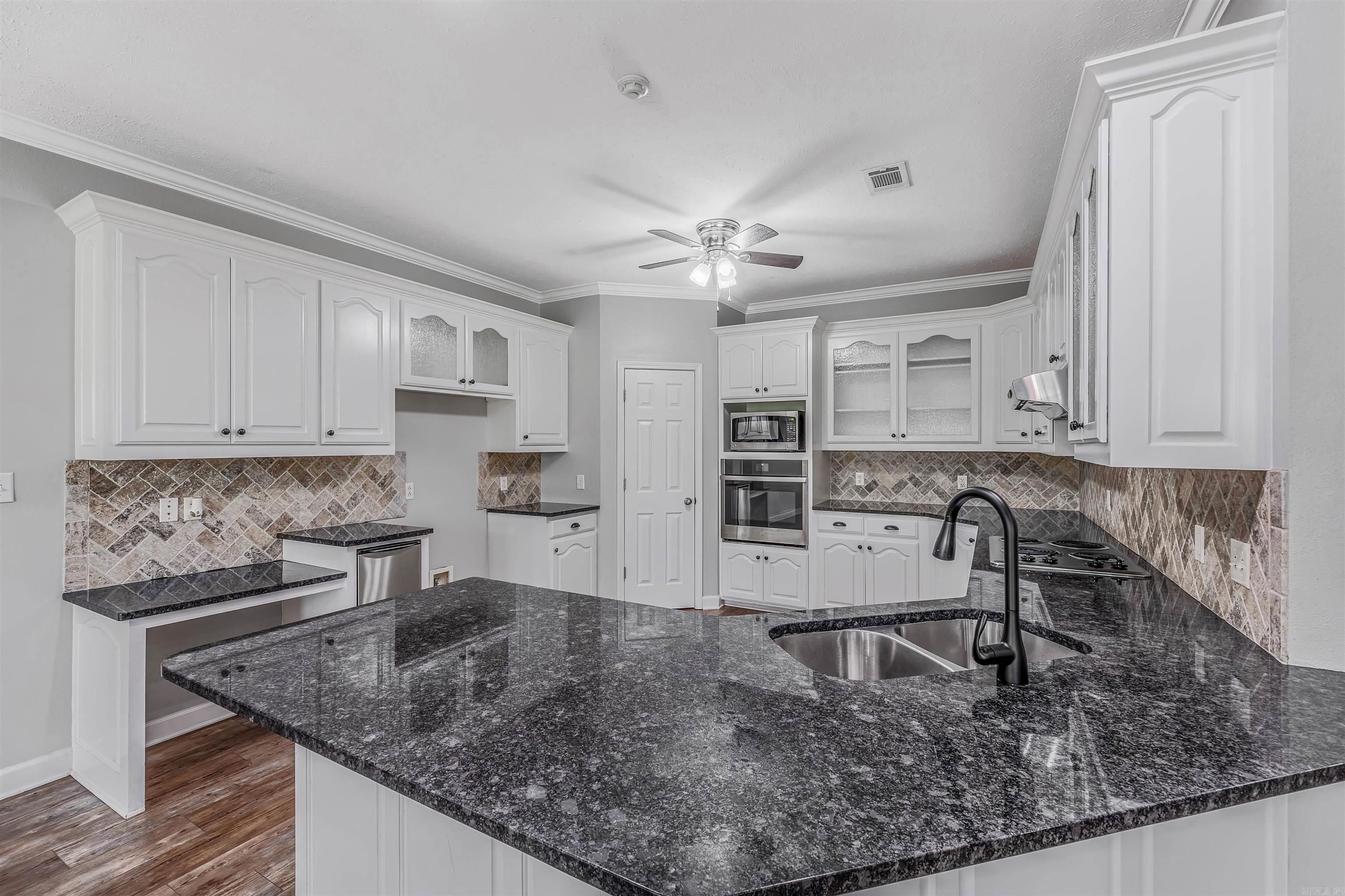 363 Highway 225 E  Greenbrier, AR