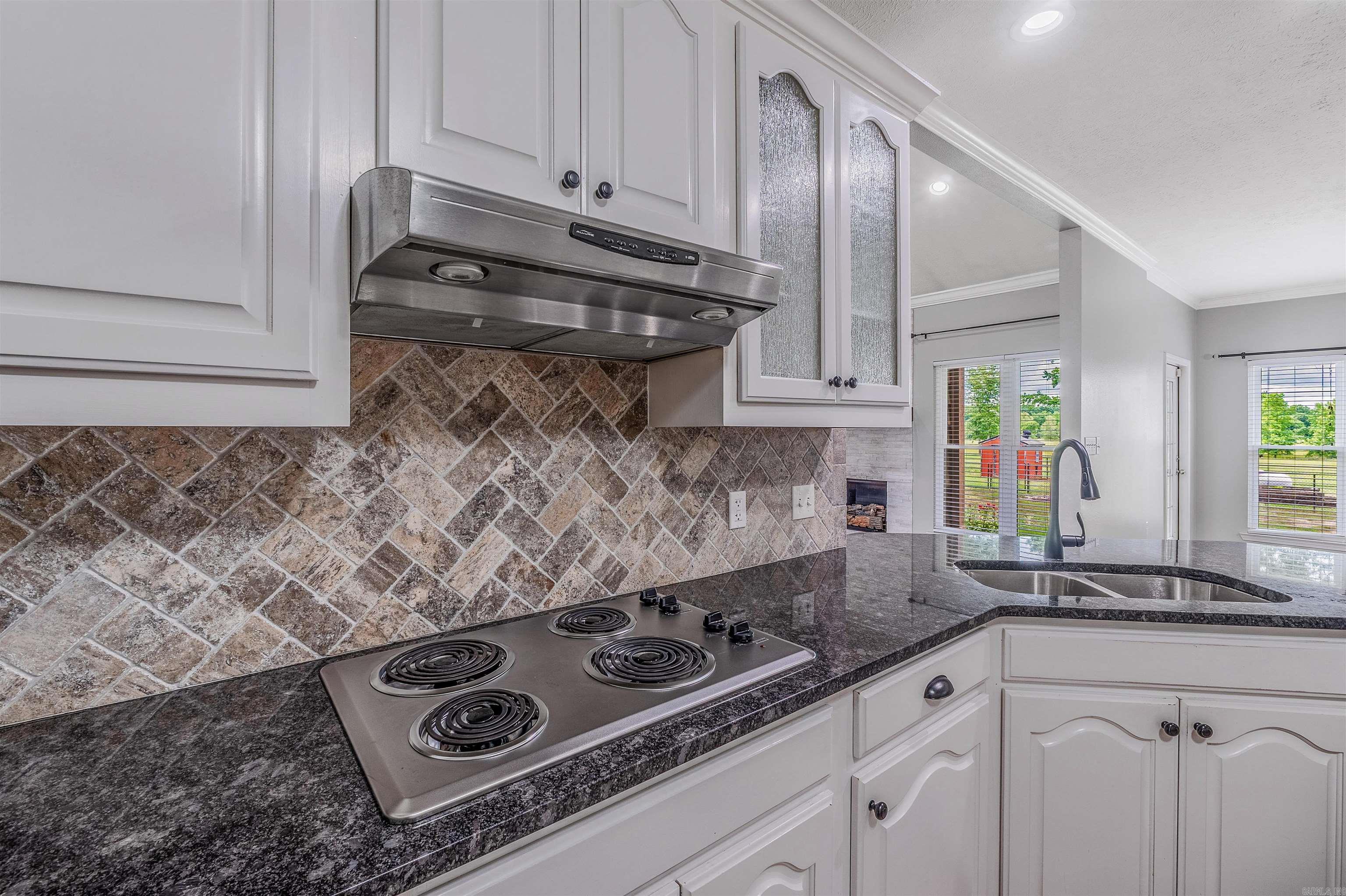 363 Highway 225 E  Greenbrier, AR