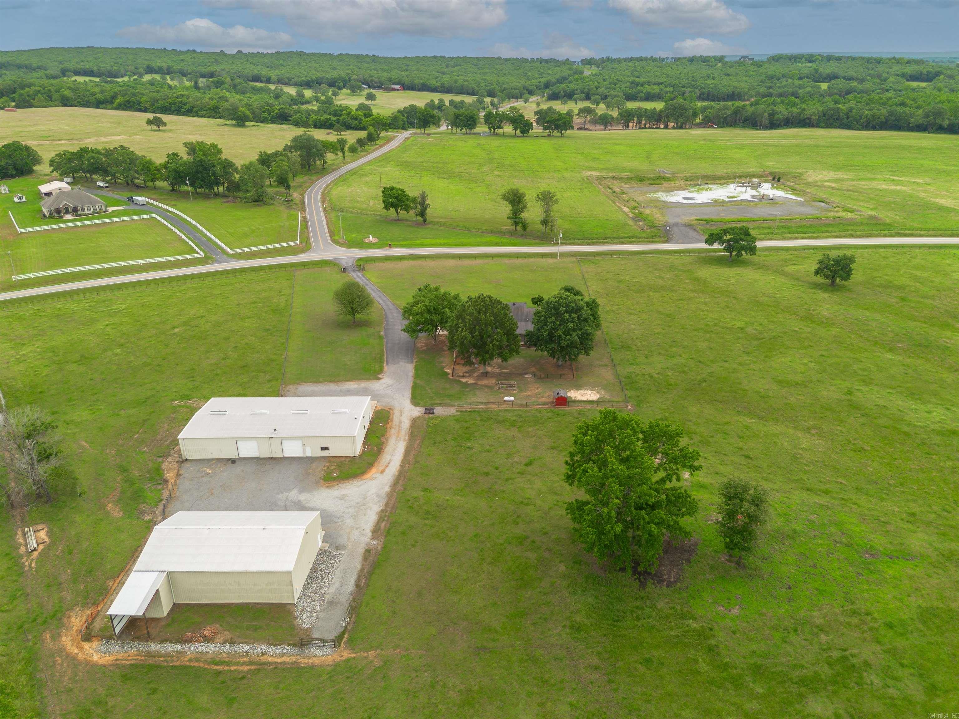 363 Highway 225 E  Greenbrier, AR