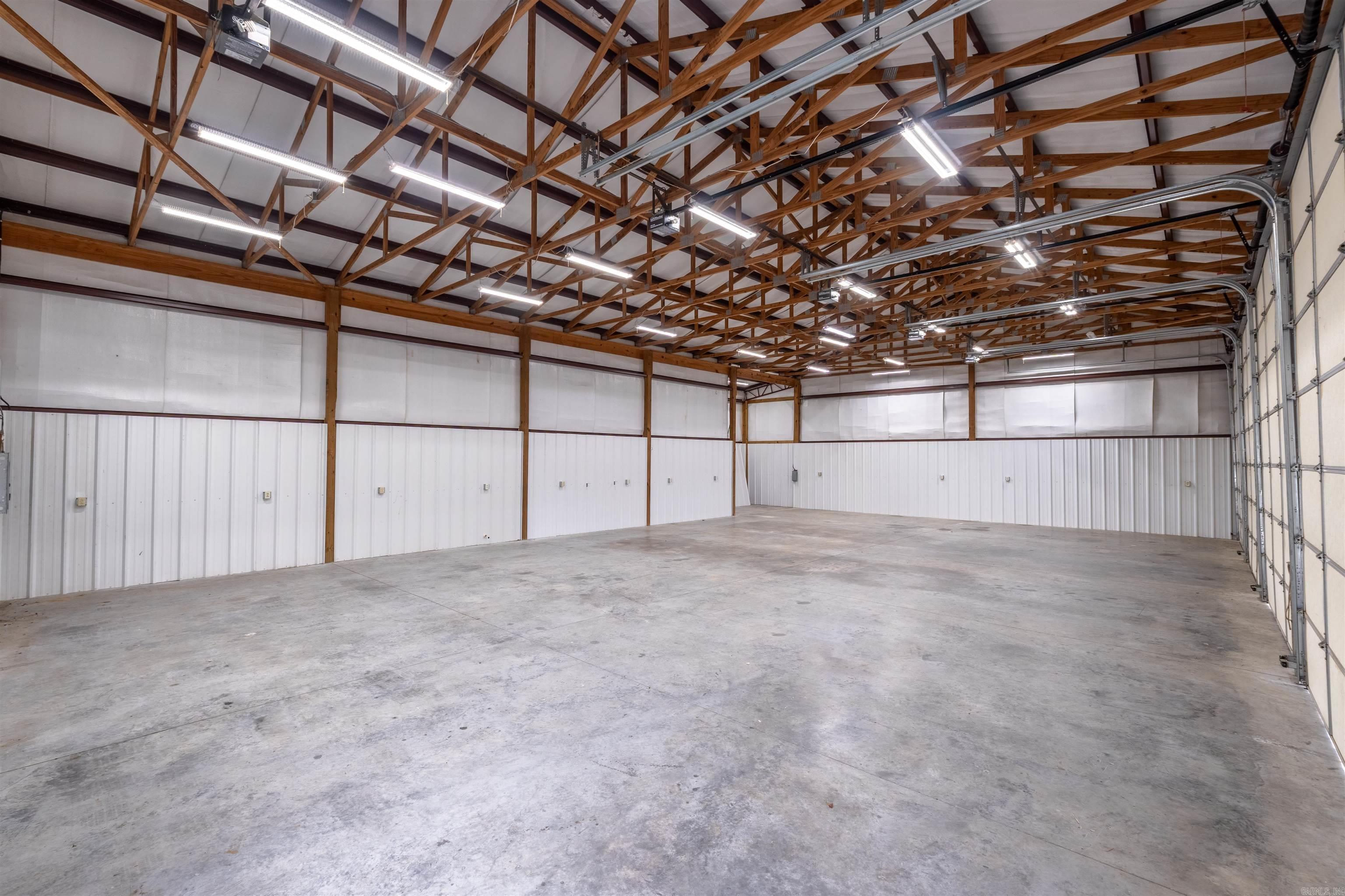 363 Highway 225 E  Greenbrier, AR