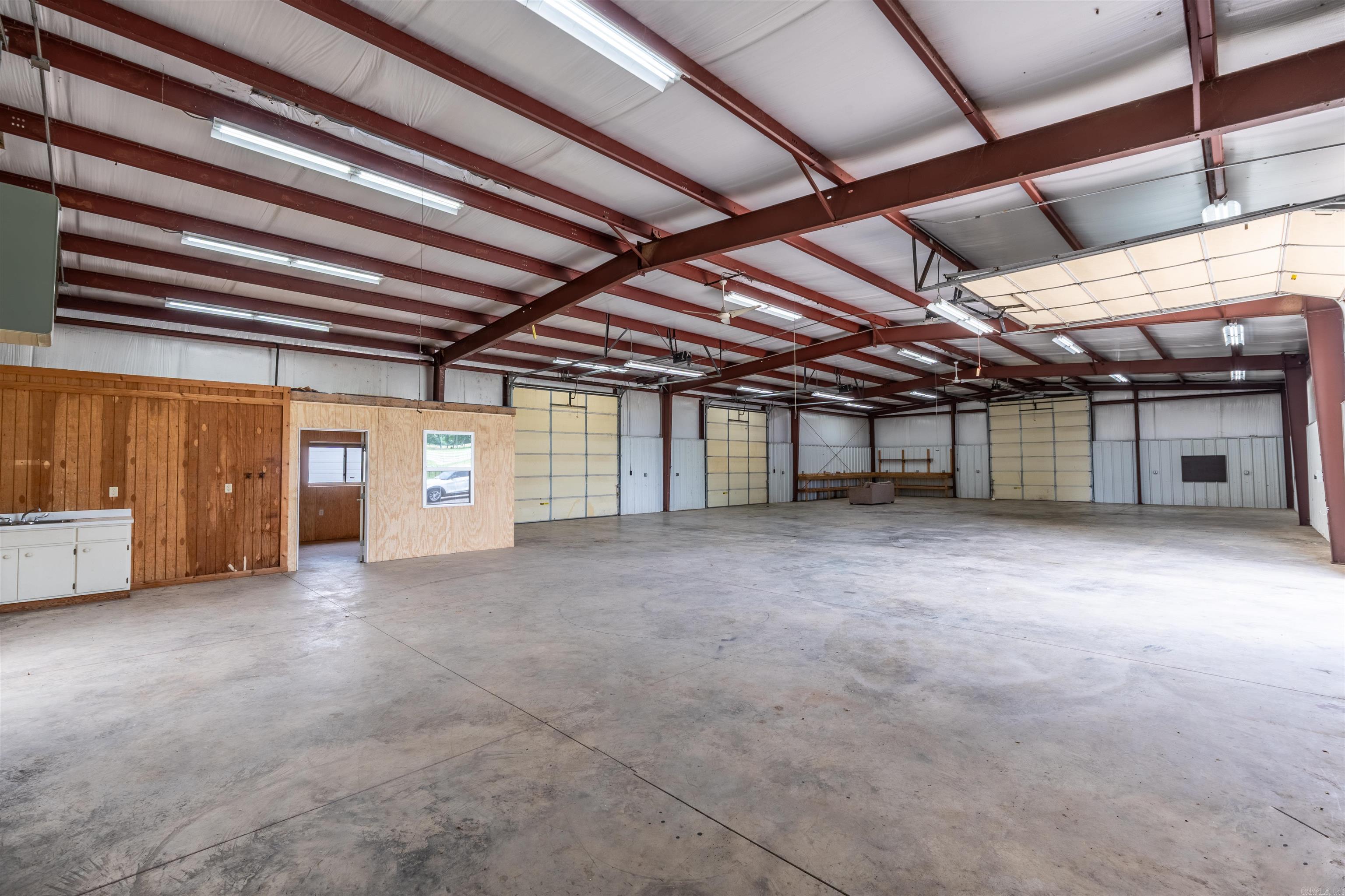 363 Highway 225 E  Greenbrier, AR