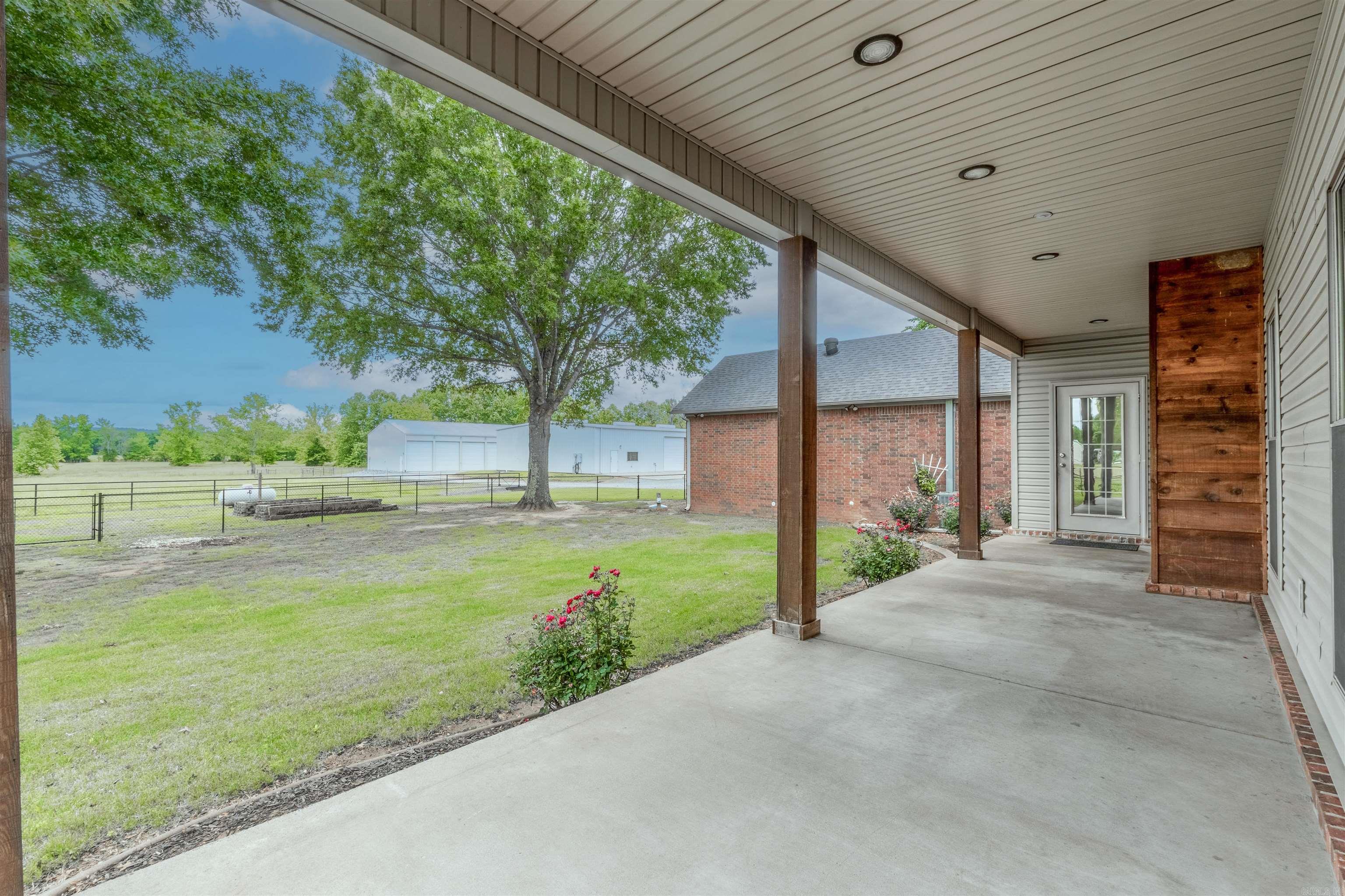 363 Highway 225 E  Greenbrier, AR