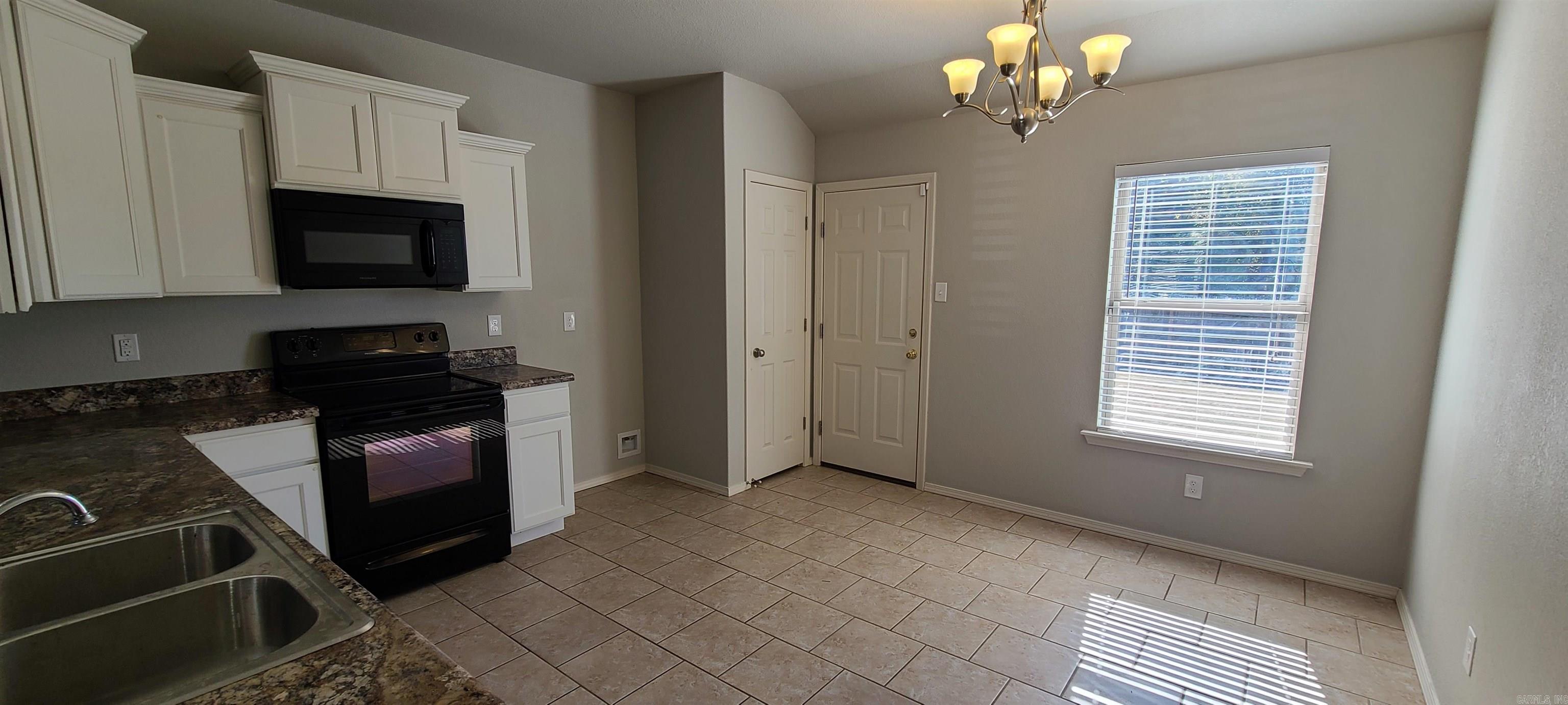 1145 Meadows Edge  Alexander, AR