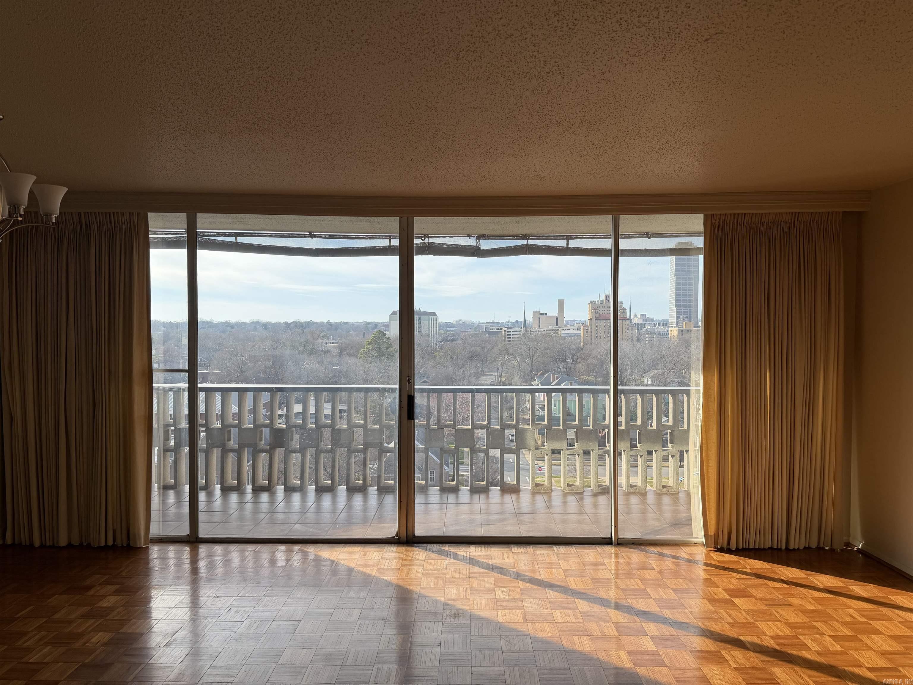 700 E 9th  Little Rock, AR