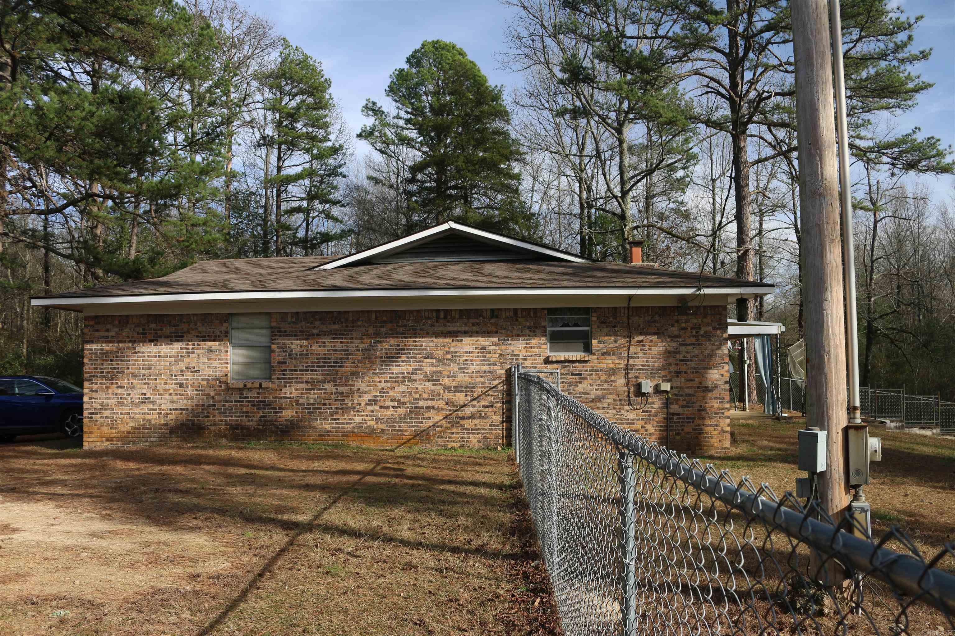 3061 W 84  Umpire, AR