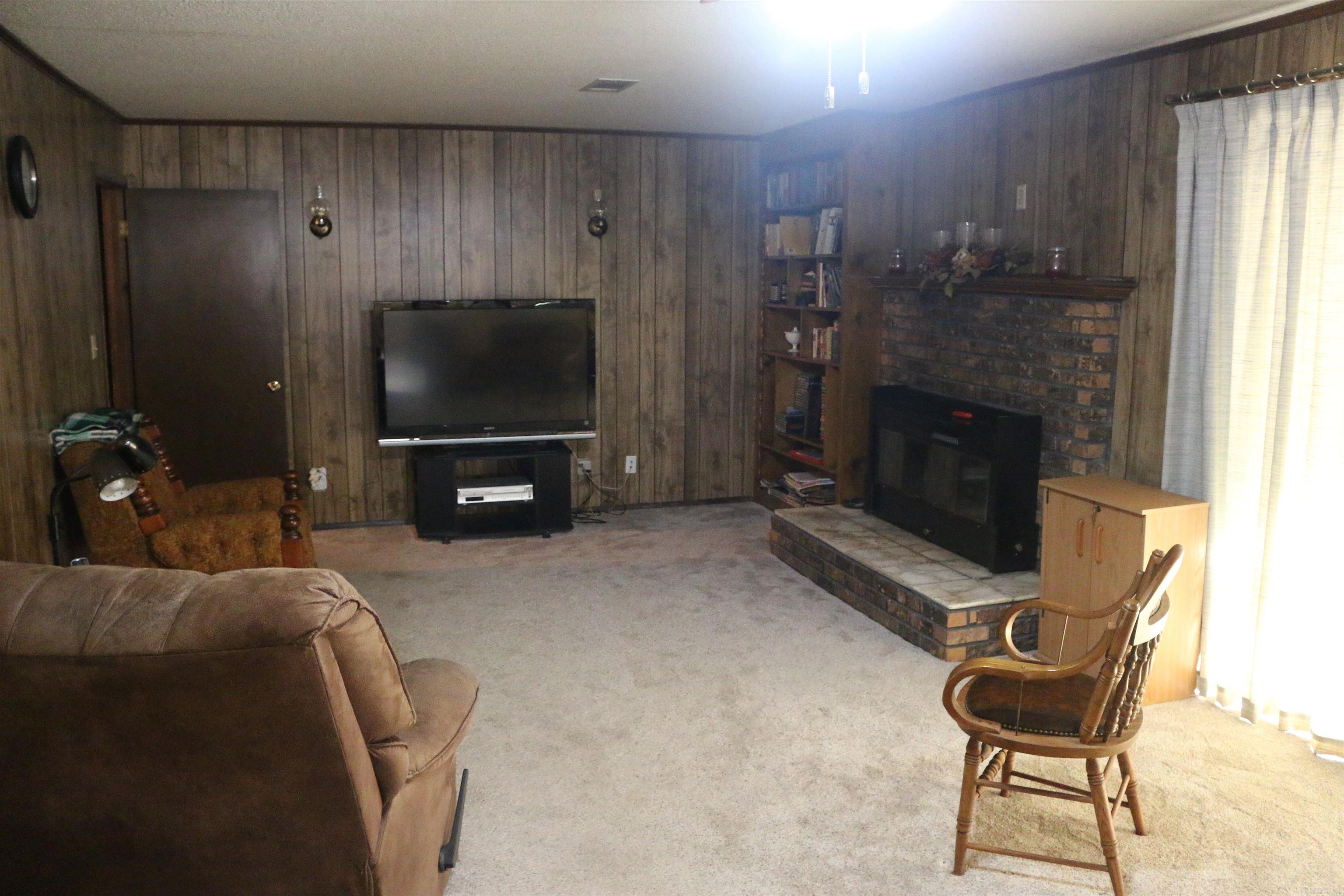 3061 W 84  Umpire, AR