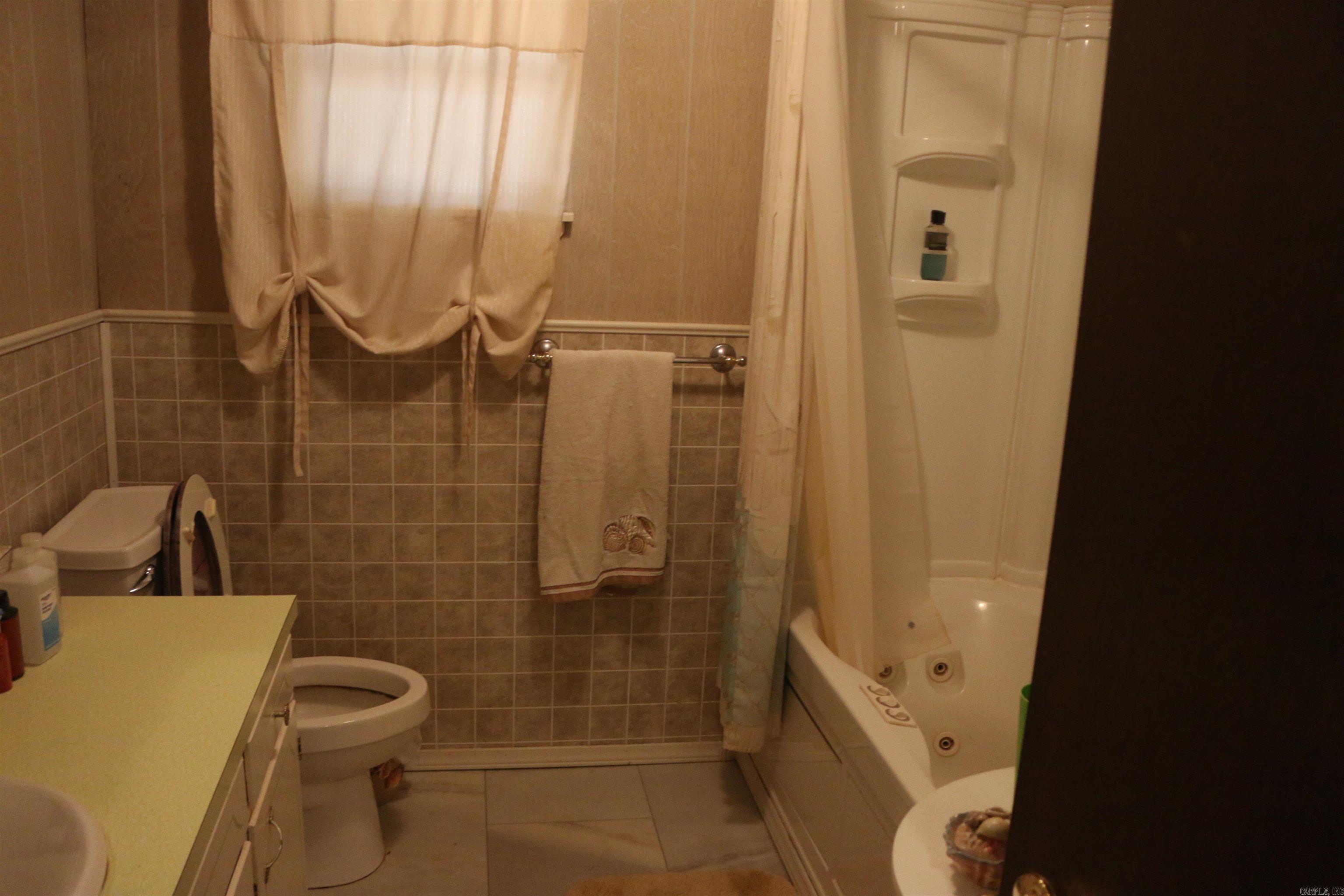 3061 W 84  Umpire, AR