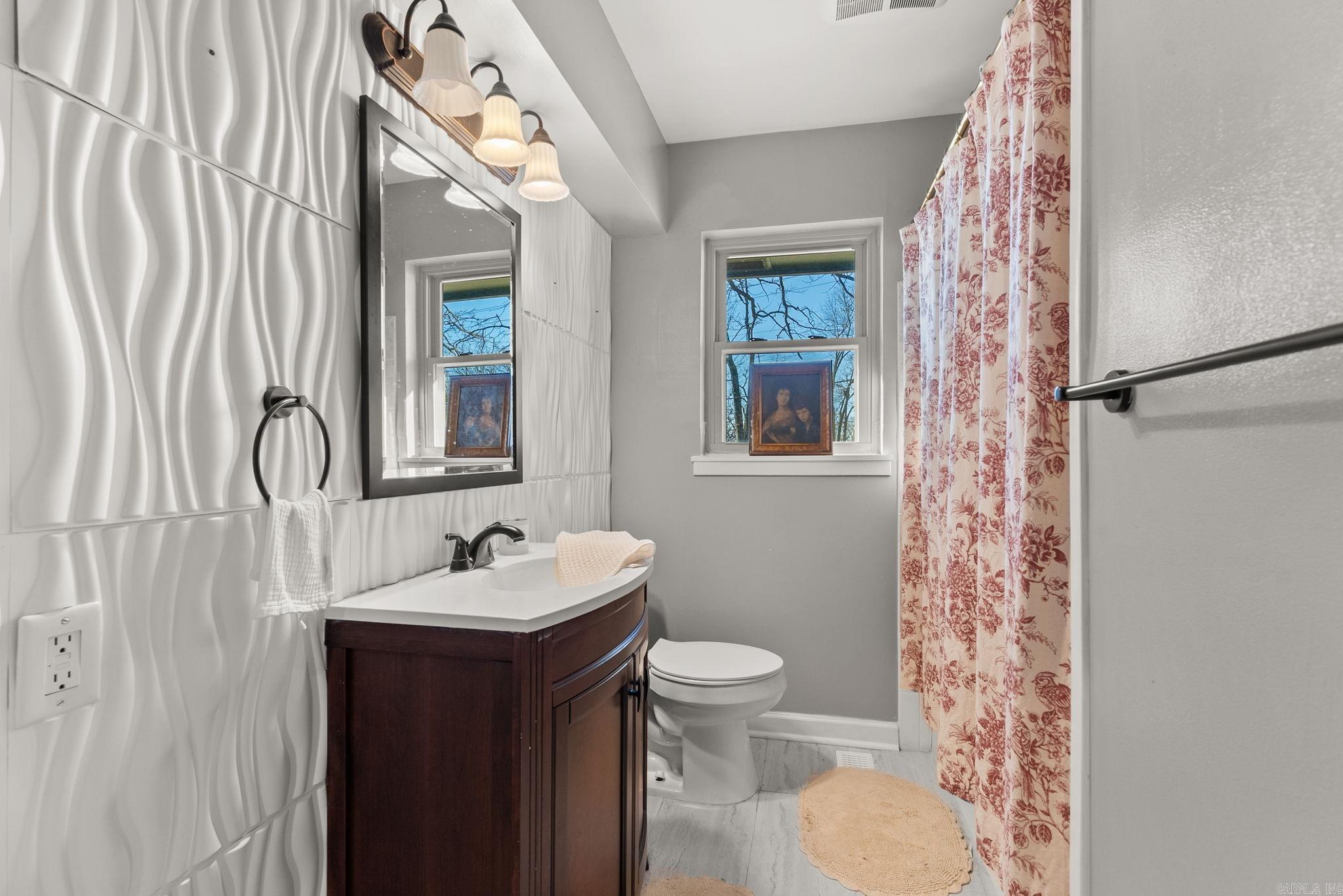 1611 McCain  North Little Rock, AR