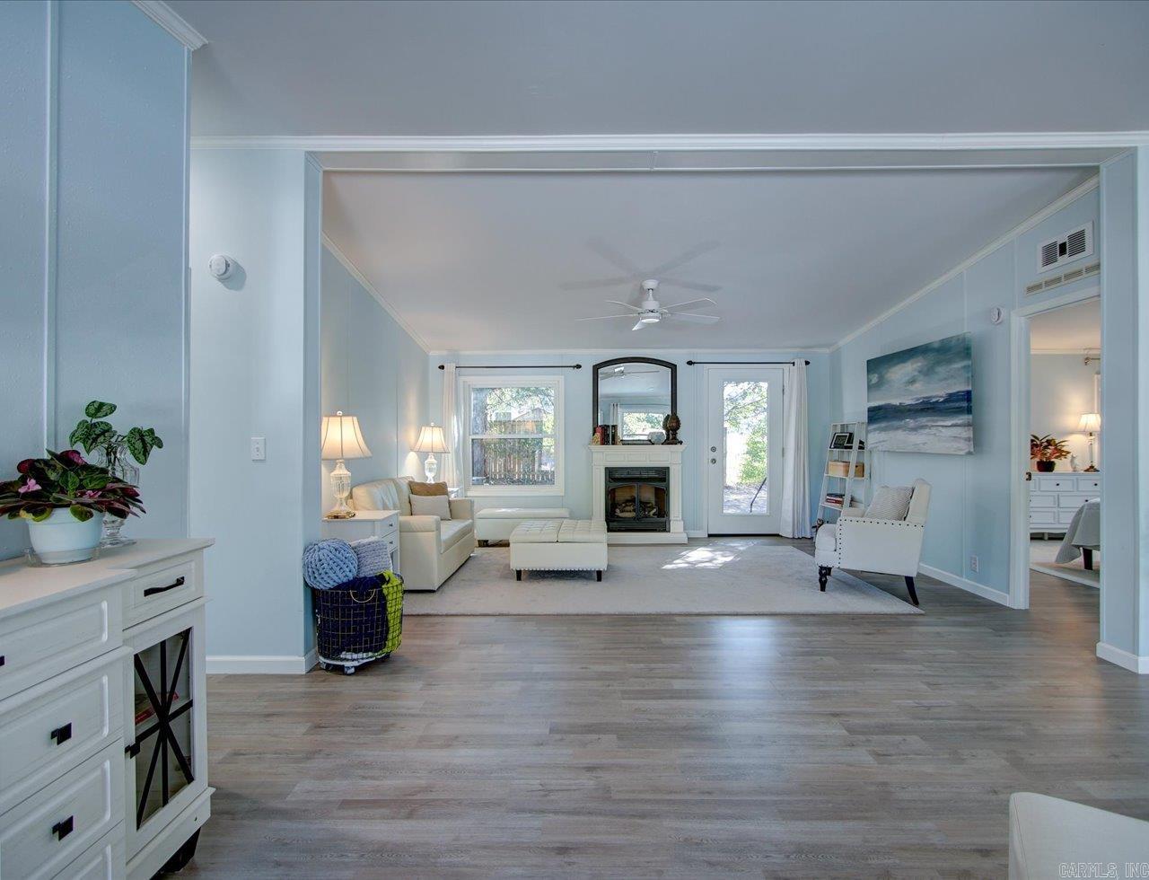 231 Century Cir  Hot Springs, AR