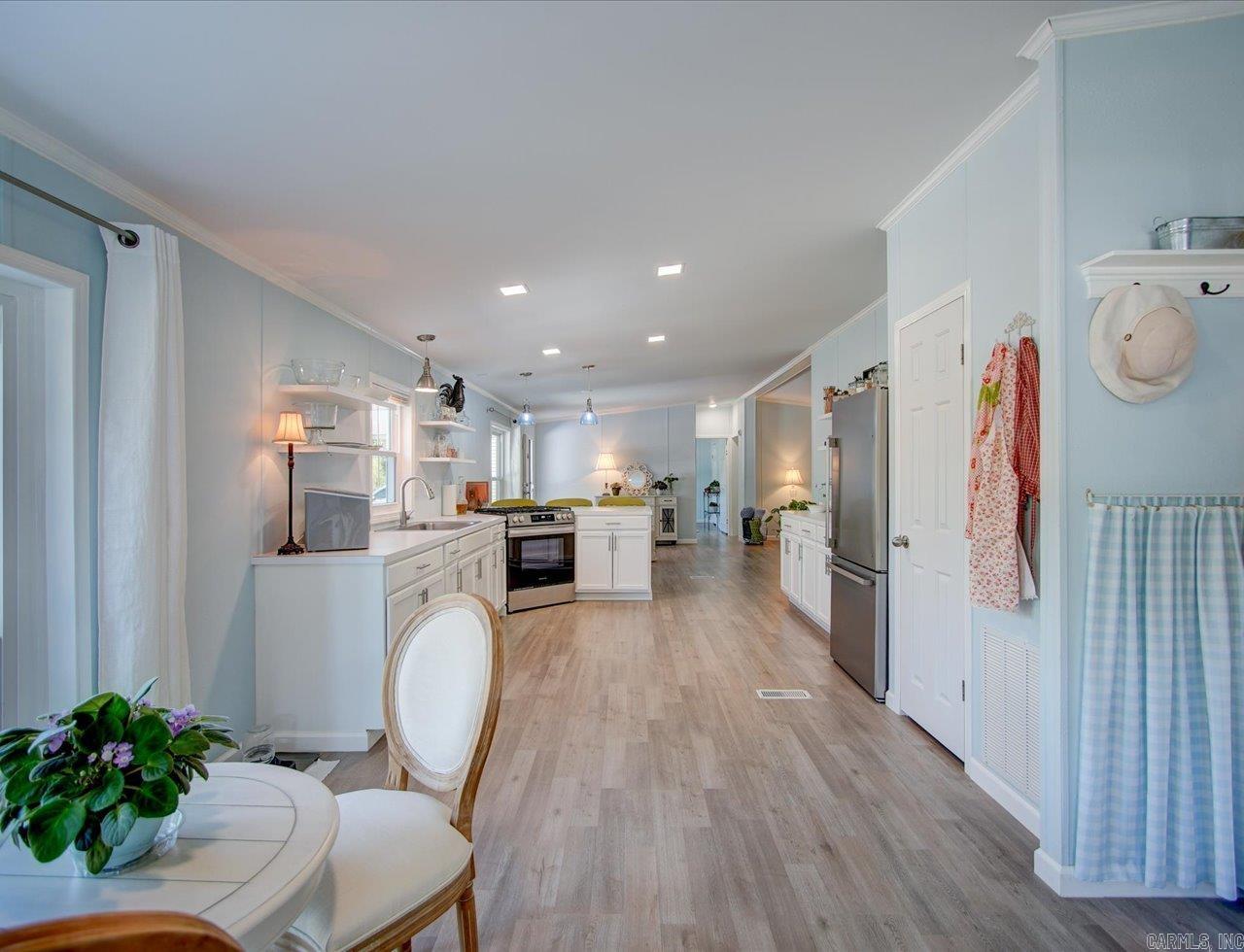 231 Century Cir  Hot Springs, AR