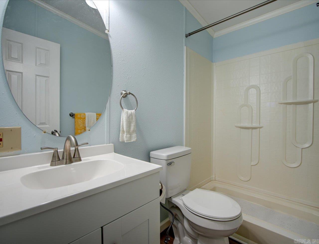 231 Century Cir  Hot Springs, AR