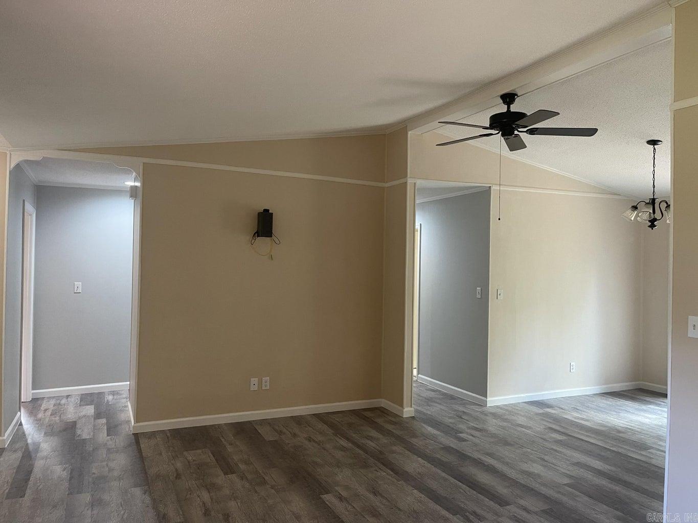 302 E Church  Horseshoe Bend, AR