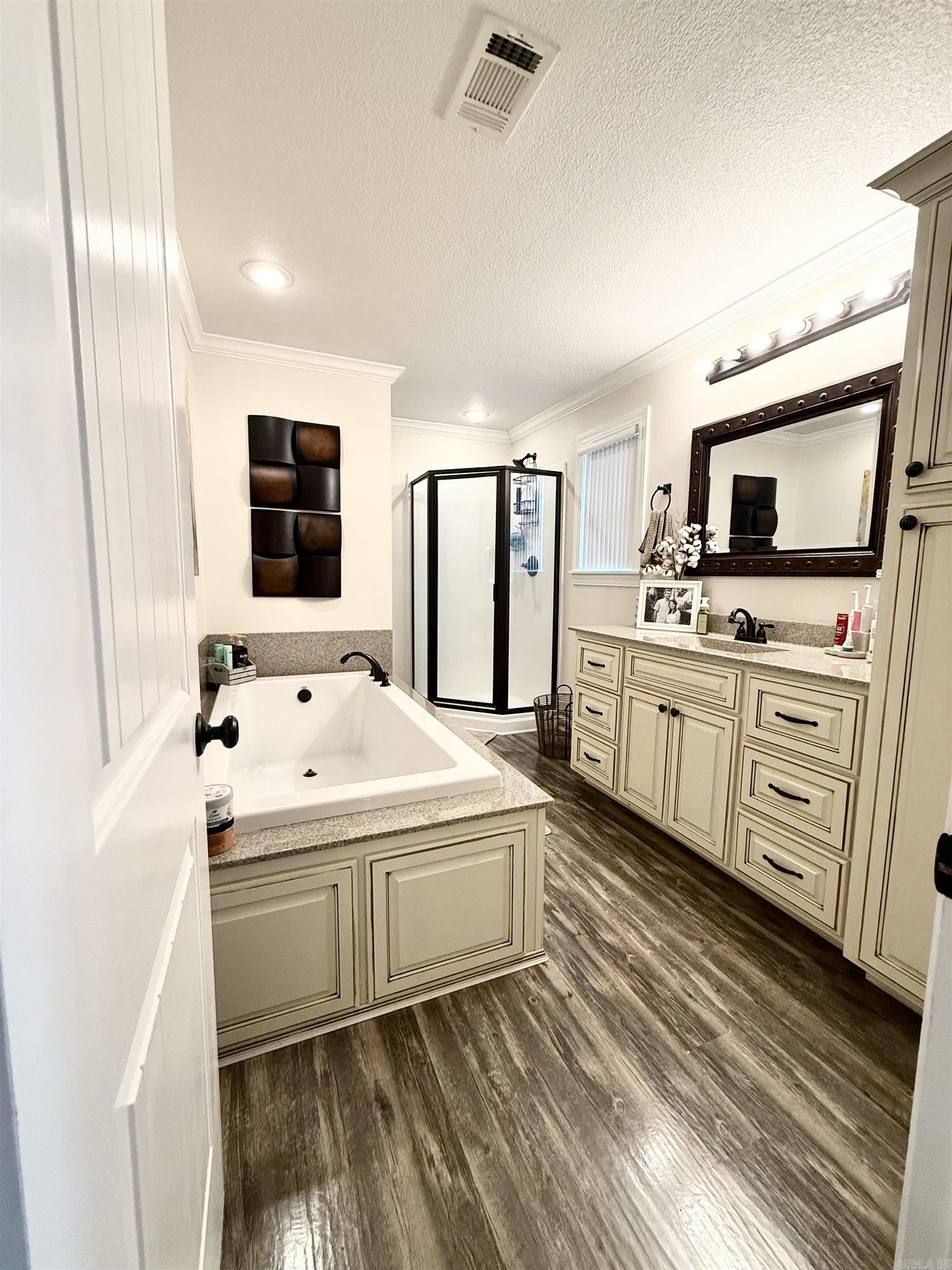 6582 62  Pollard, AR