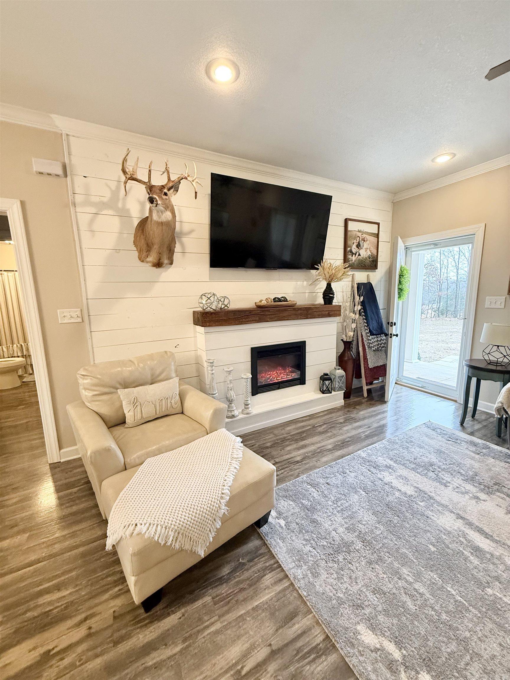 6582 62  Pollard, AR