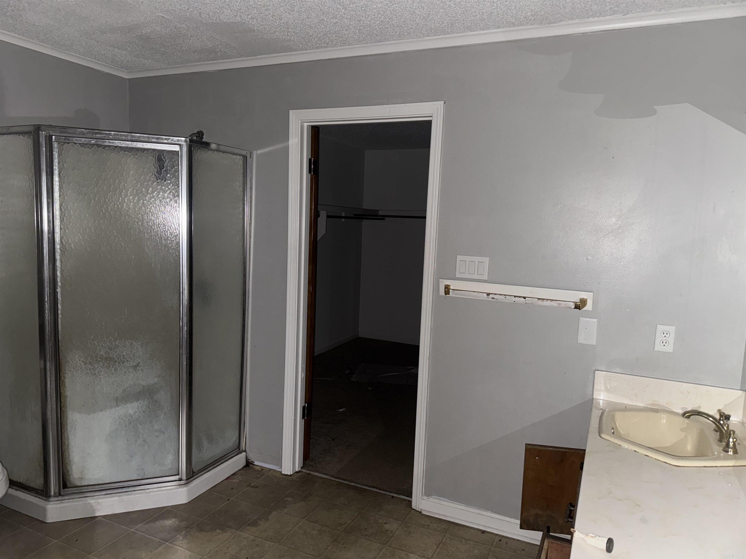 3703 PETTY RD  Pine Bluff, AR