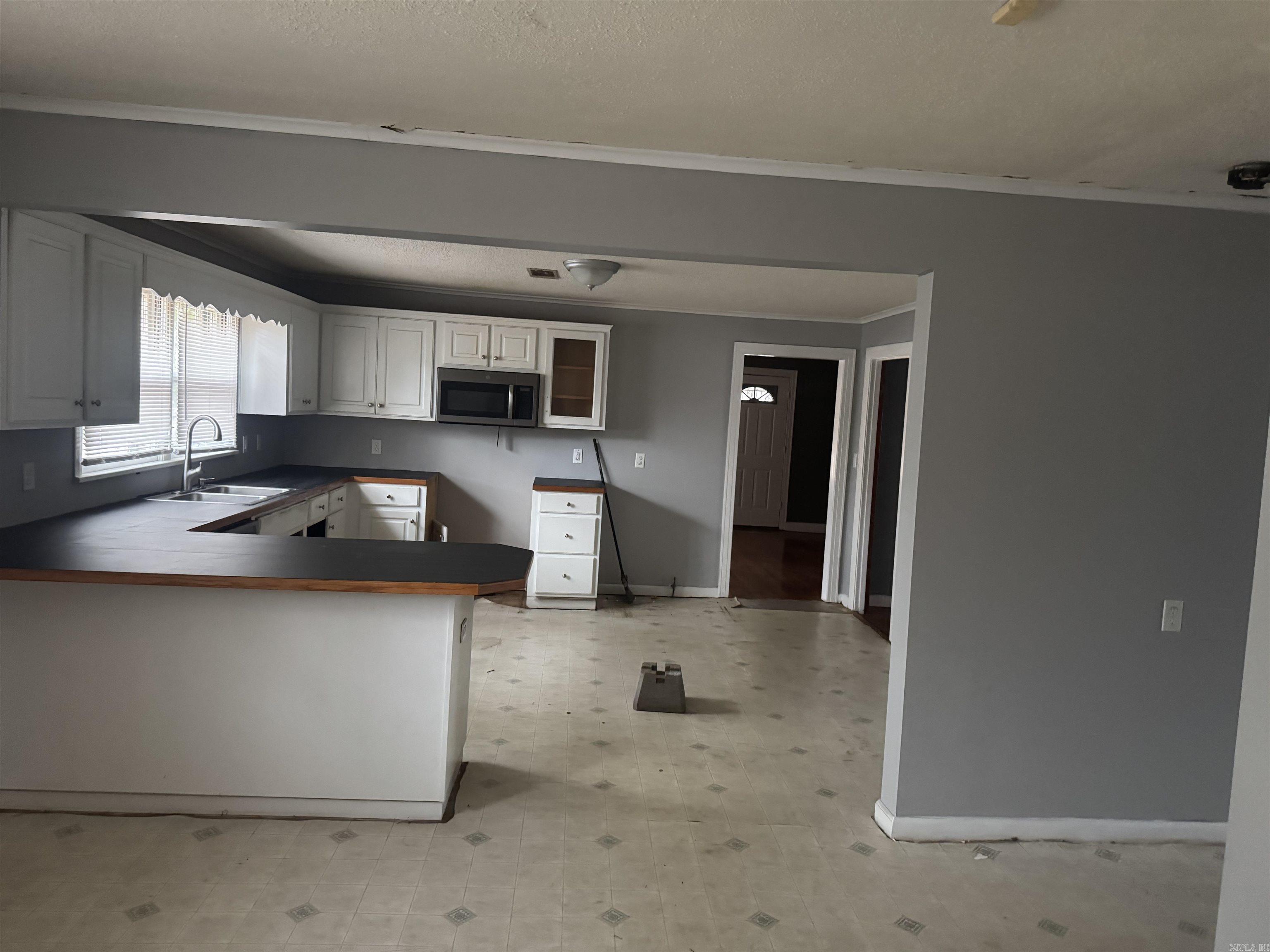 3703 PETTY RD  Pine Bluff, AR