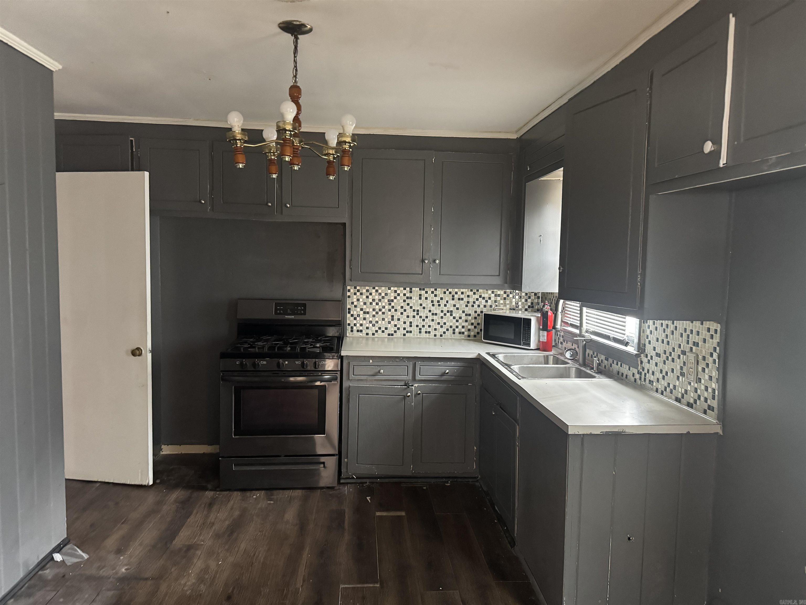 1602 W 36TH  Pine Bluff, AR