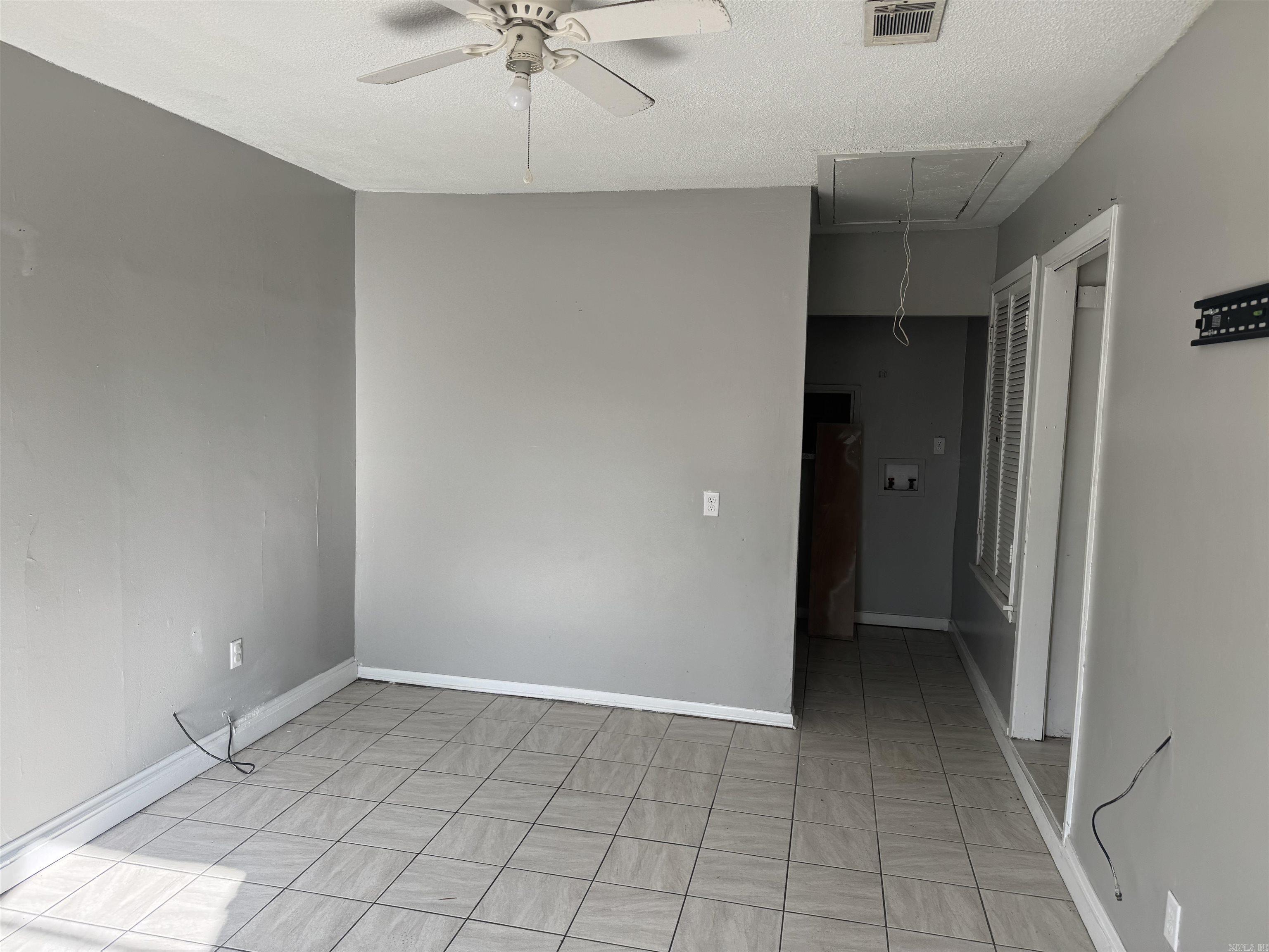 105 W 37TH Pine Bluff, AR 71603