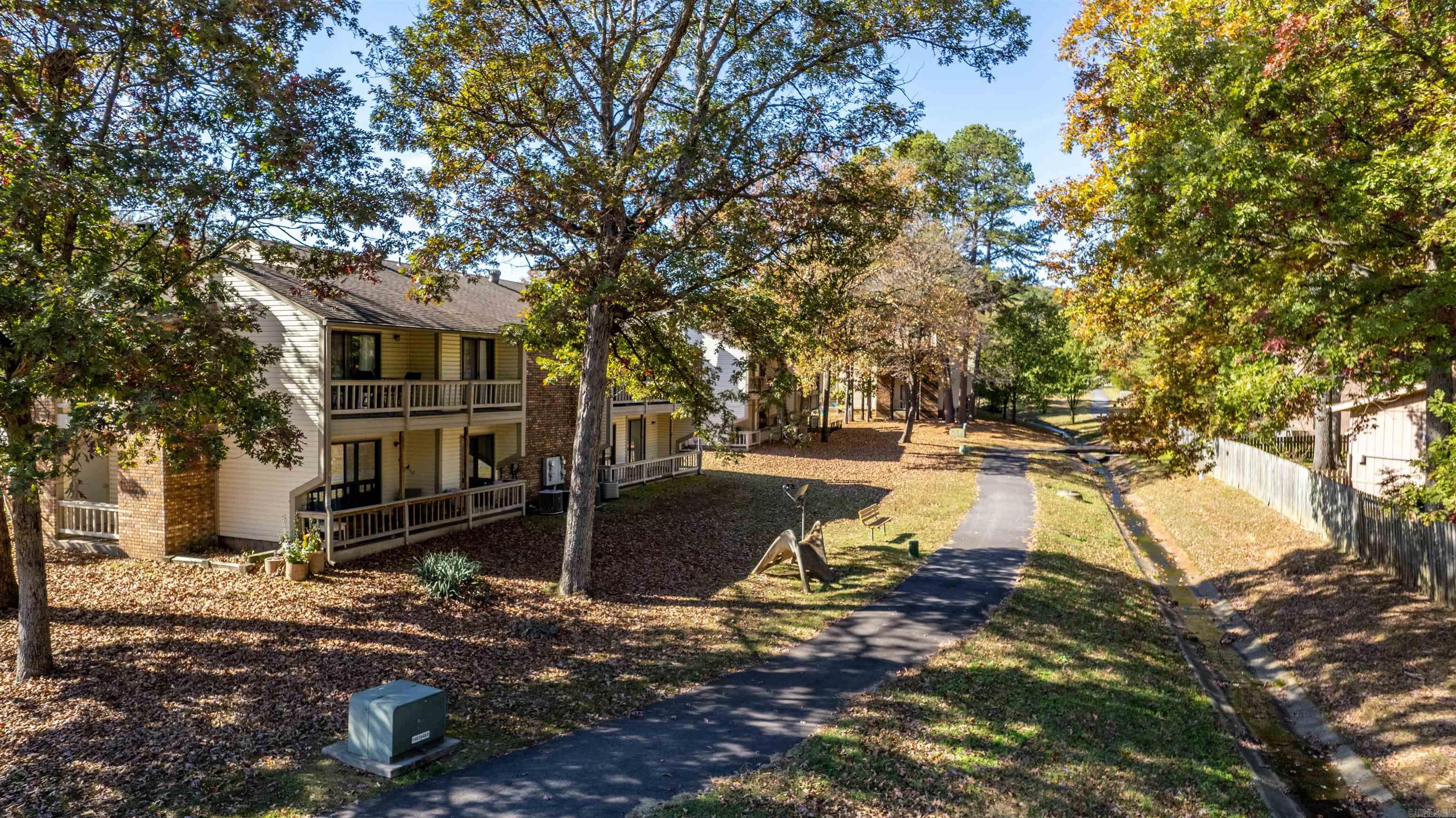 101 Pine Forest  Maumelle, AR