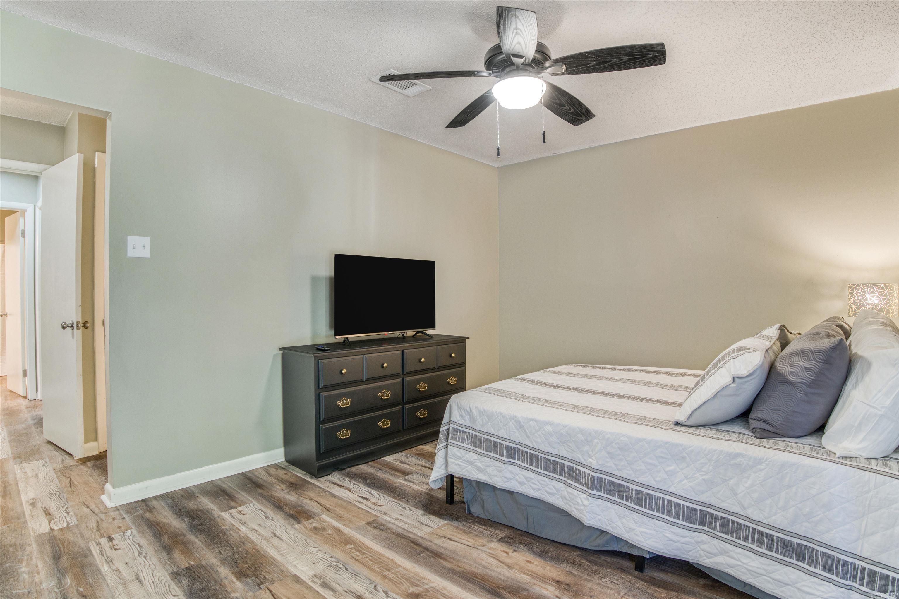 101 Pine Forest  Maumelle, AR