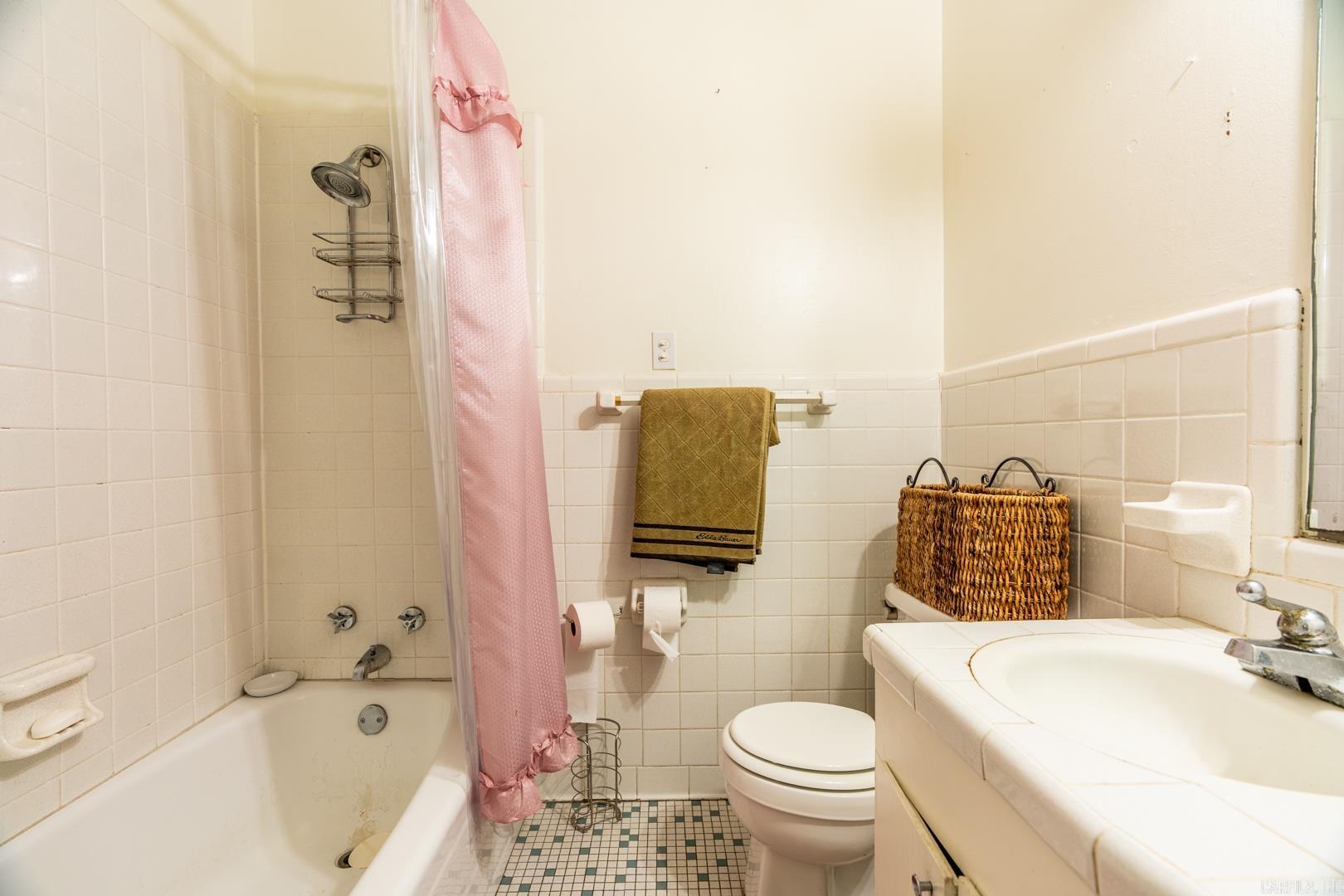 9720 Brooks  Little Rock, AR