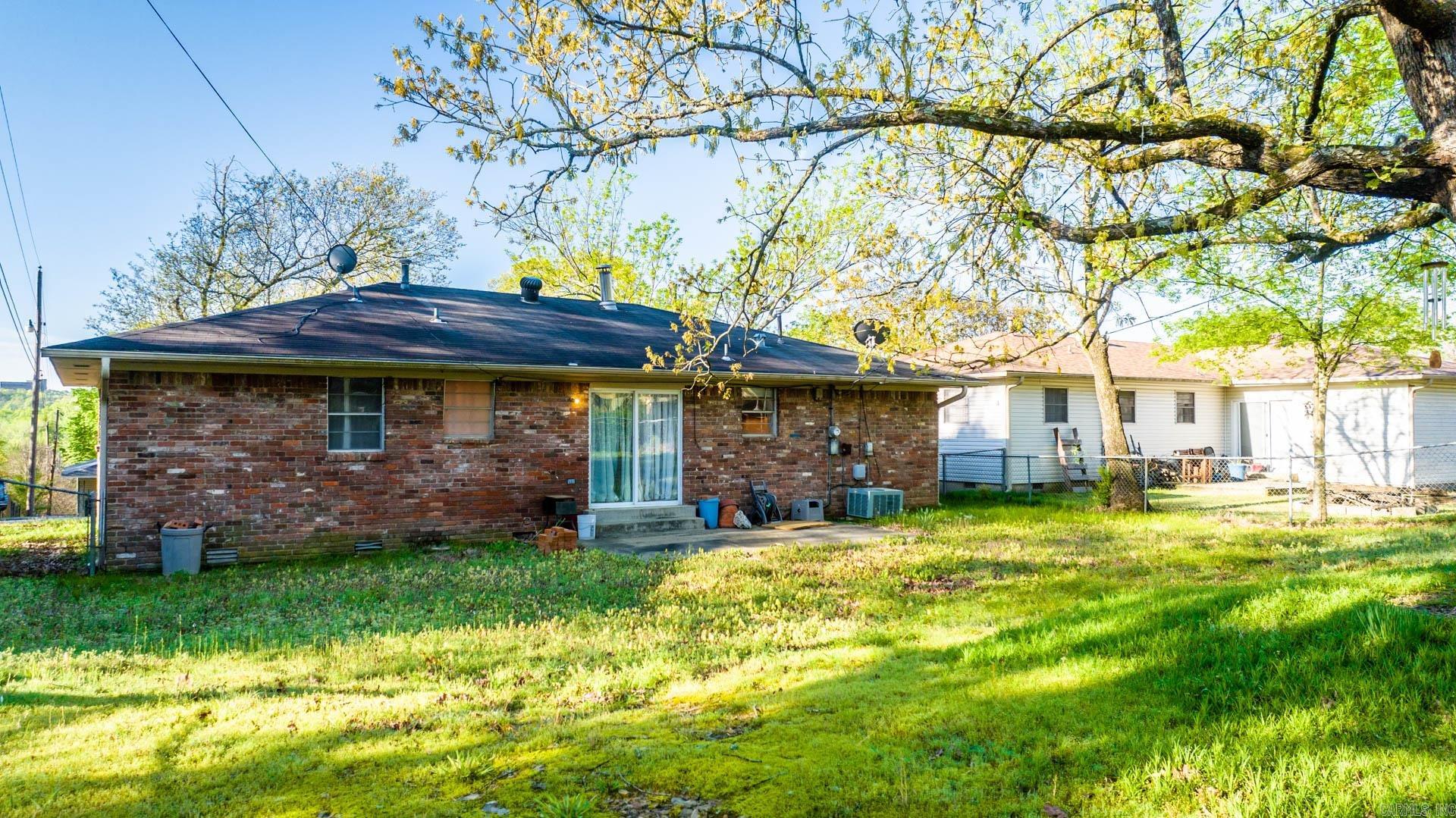 9720 Brooks  Little Rock, AR