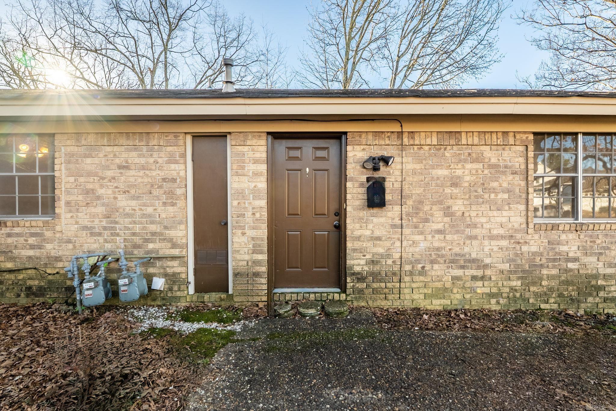 6104 Meadowbrook  North Little Rock, AR