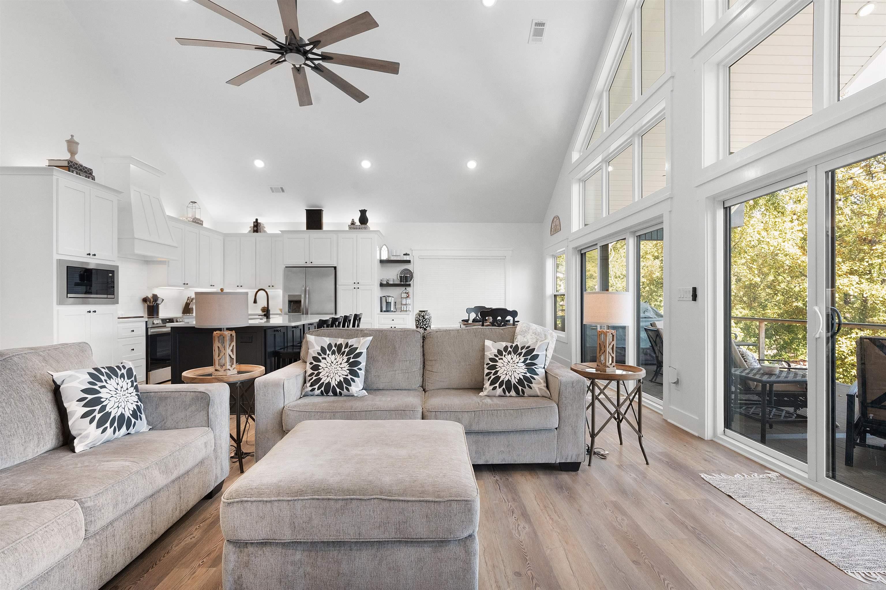 13 Caribe  Hot Springs Village, AR