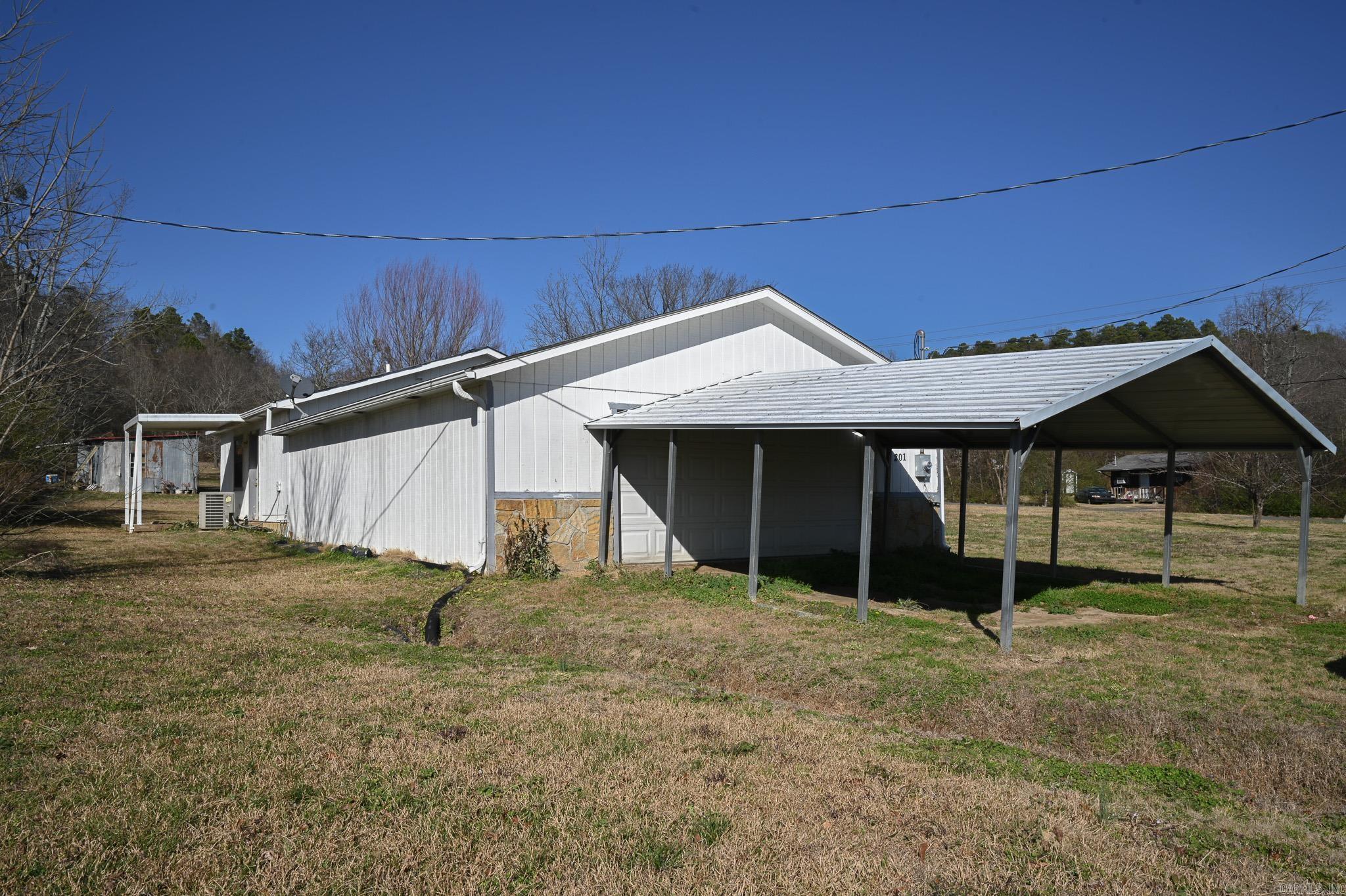 201 Church Ave  Mena, AR