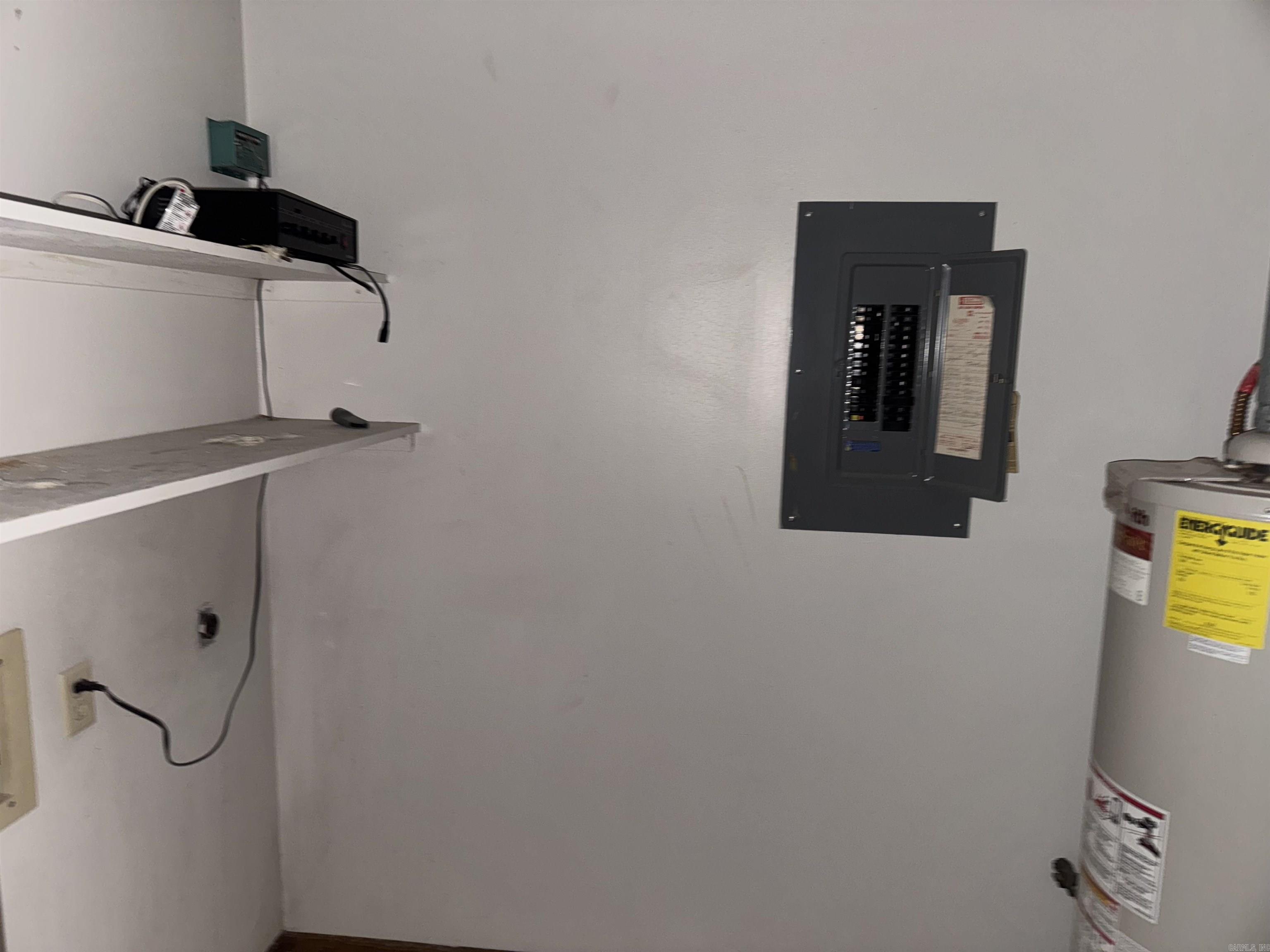 1801 W 40TH. SUITE  5A  Pine Bluff, AR