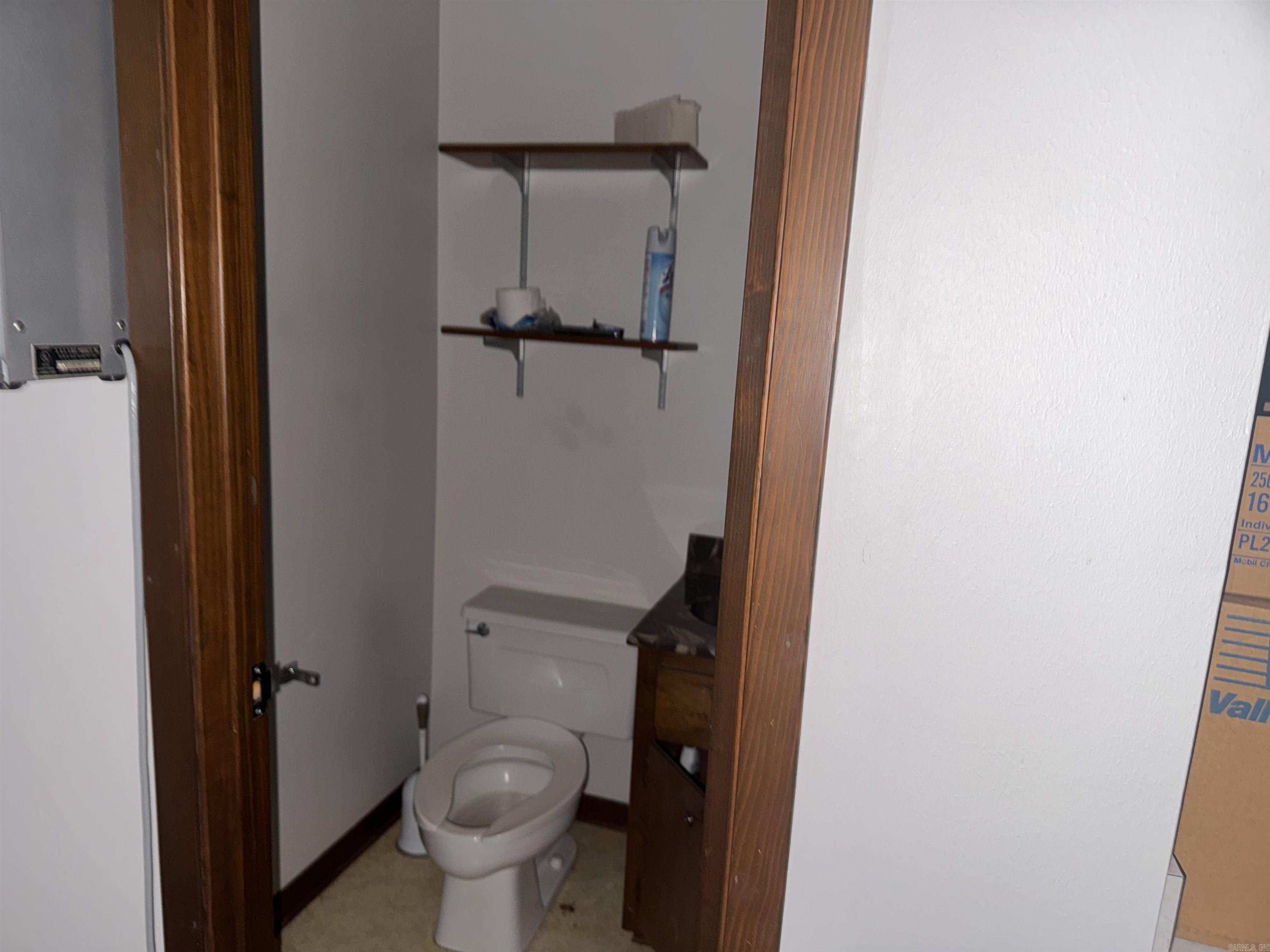 1801 W 40TH. SUITE  5A  Pine Bluff, AR