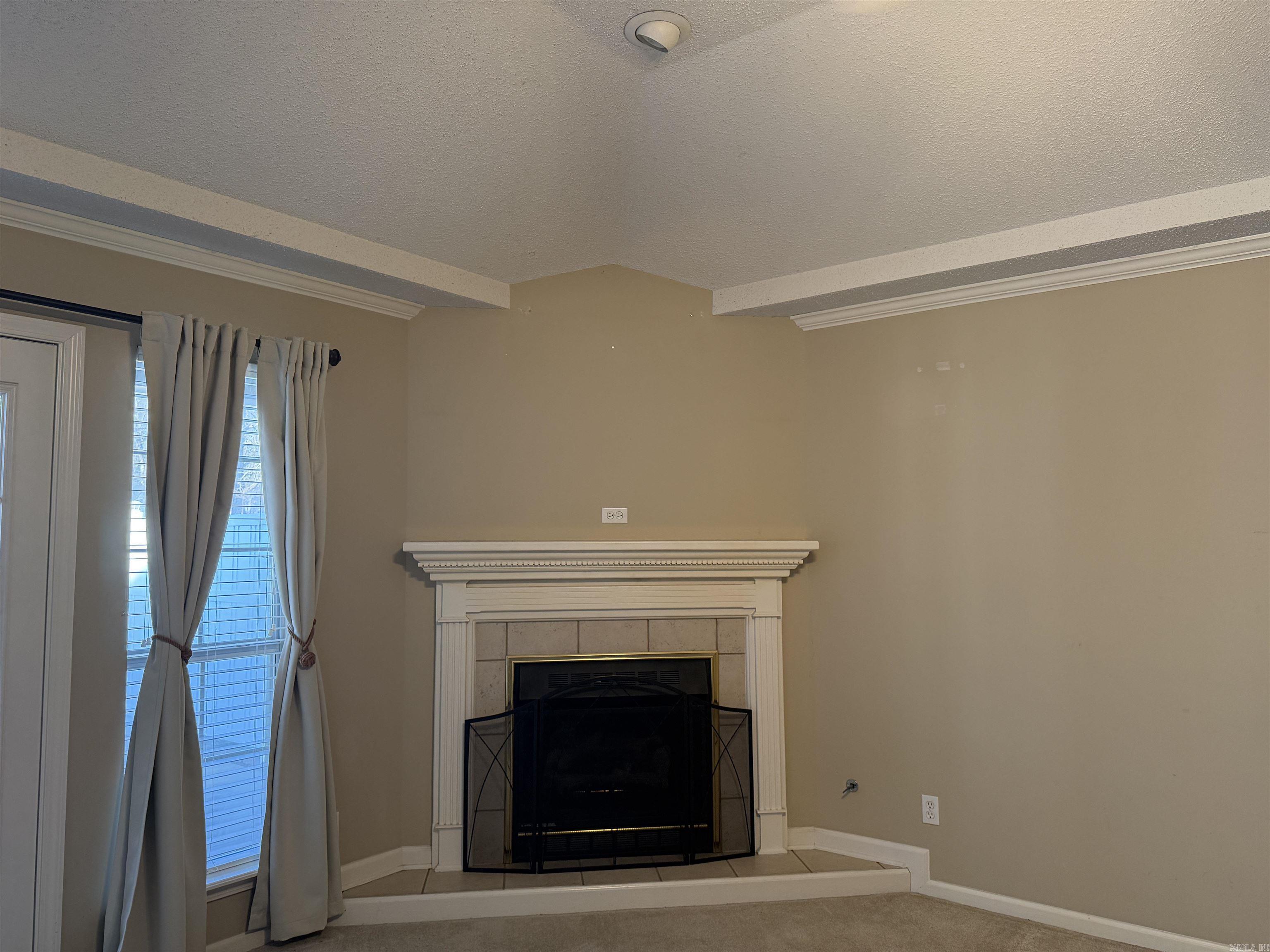 341 Regal Oaks White Hall, AR 71602