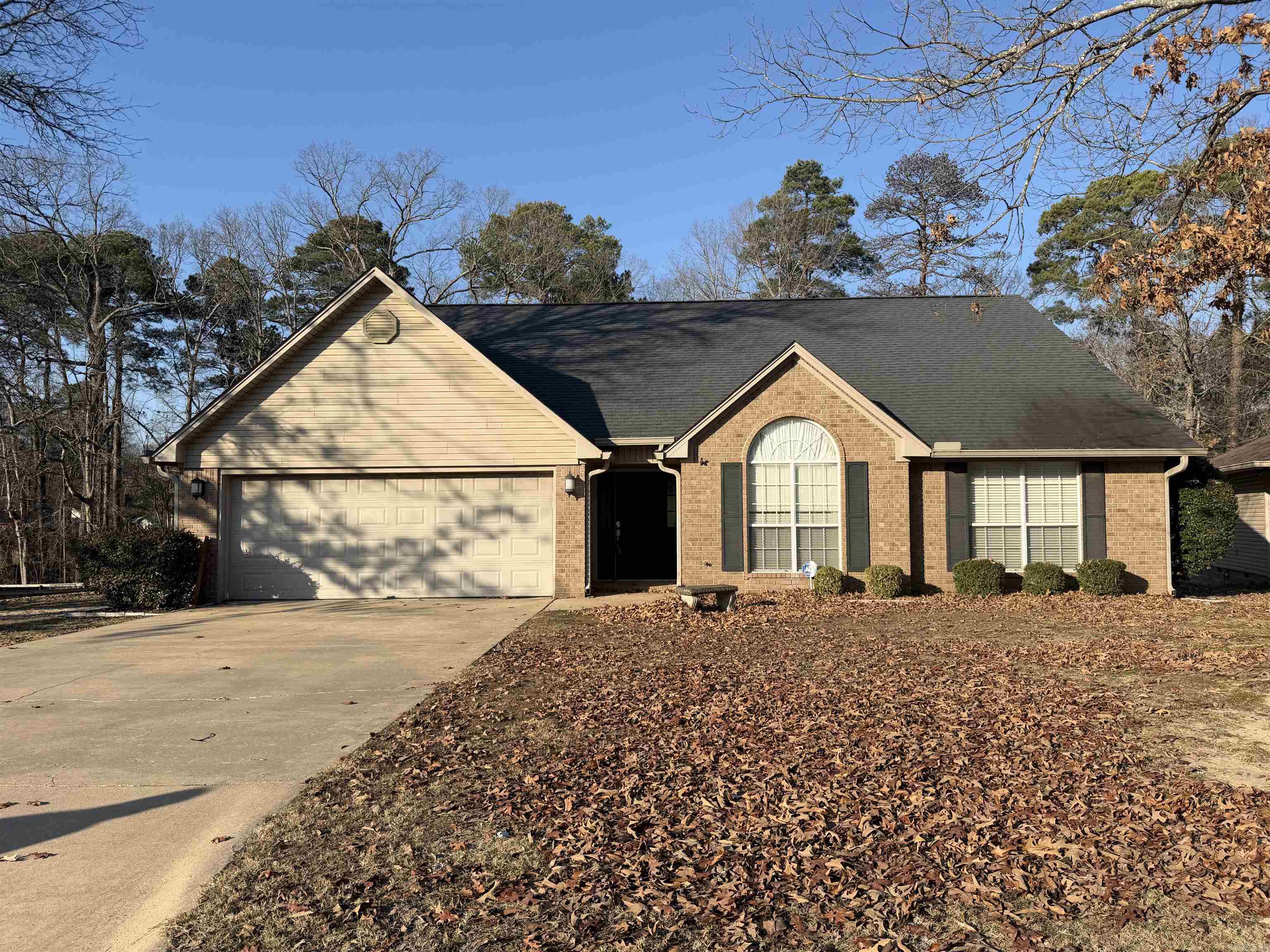 341 Regal Oaks White Hall, AR 71602