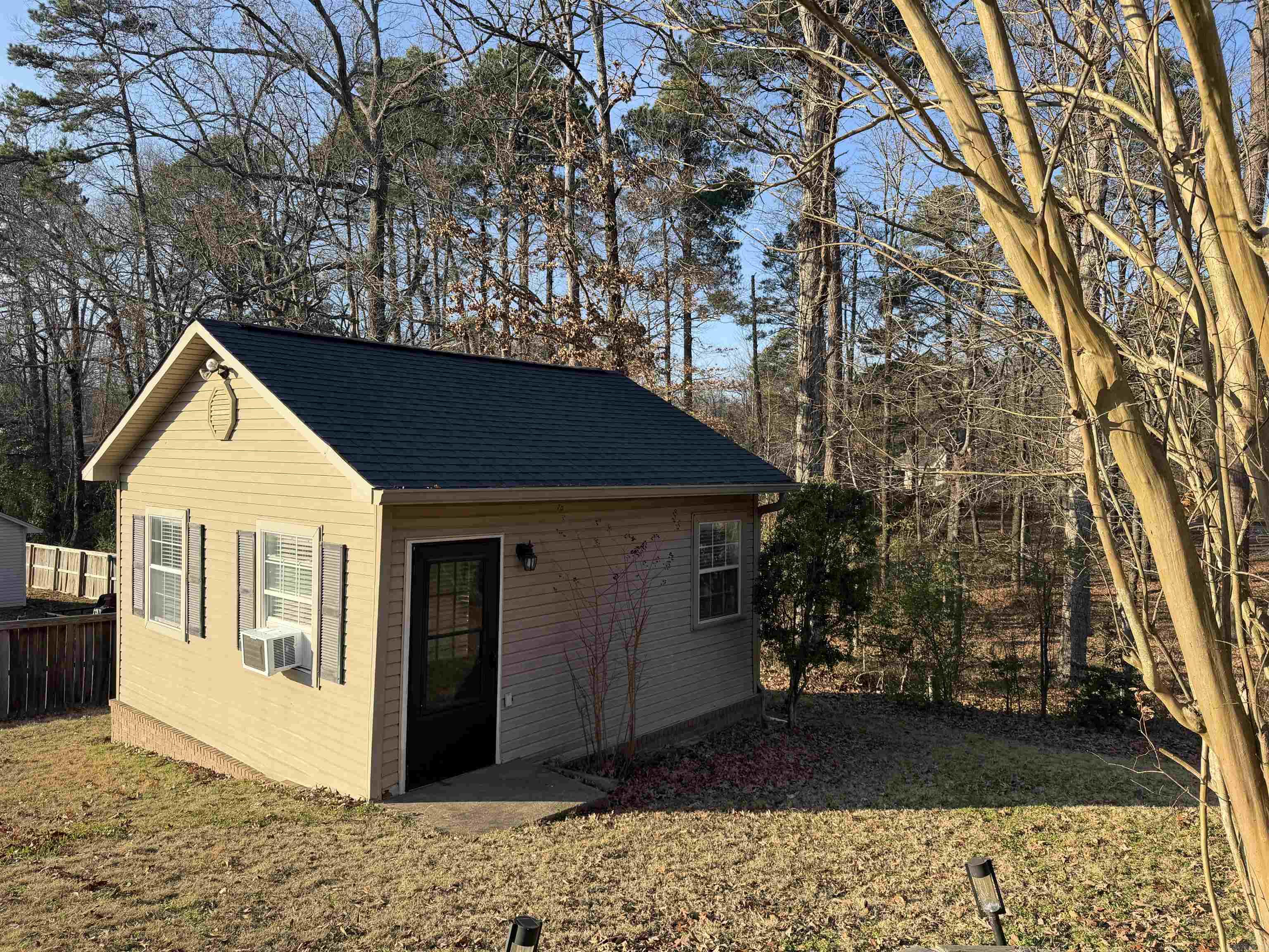 341 Regal Oaks White Hall, AR 71602