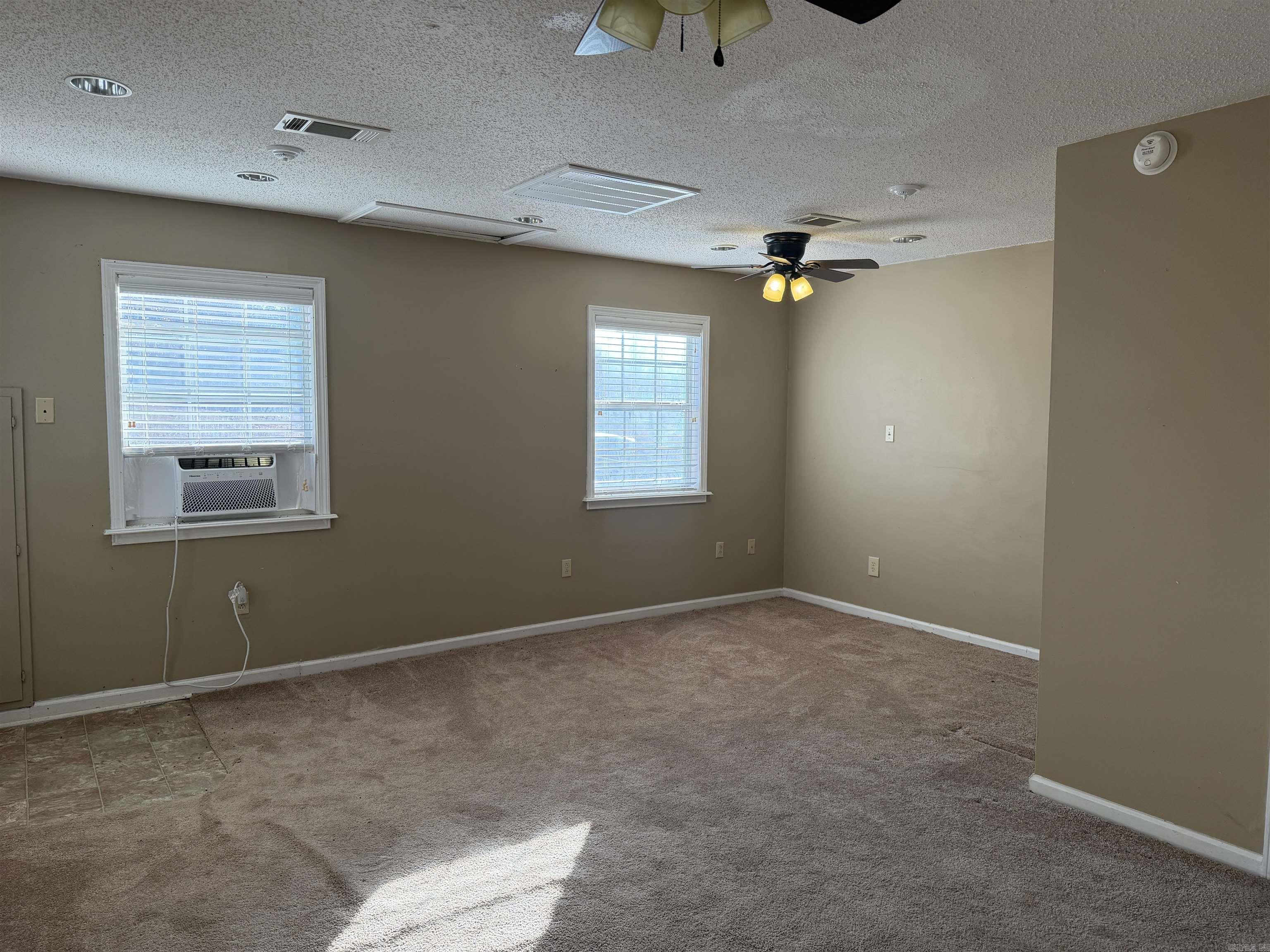 341 Regal Oaks White Hall, AR 71602