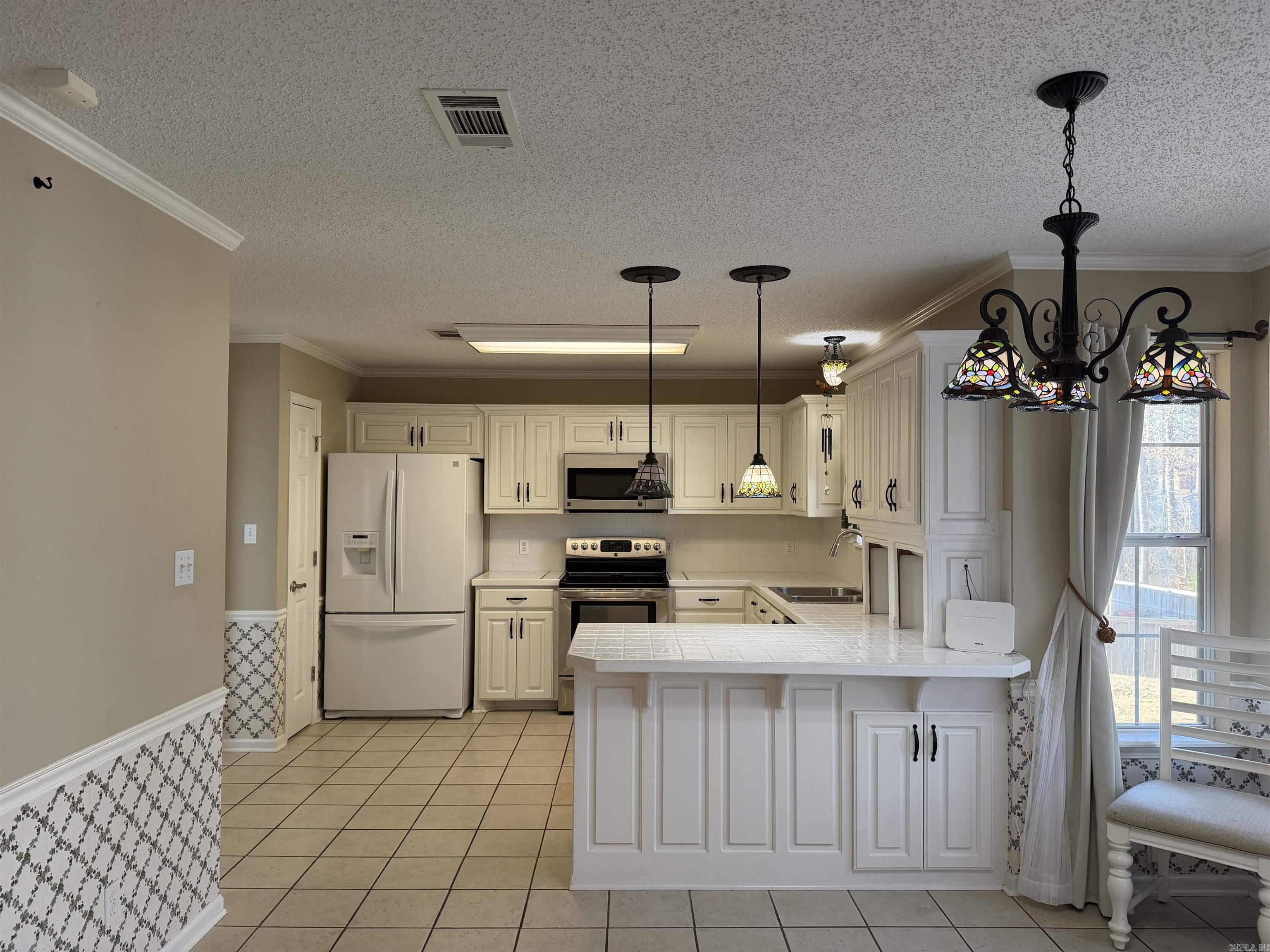 341 Regal Oaks White Hall, AR 71602