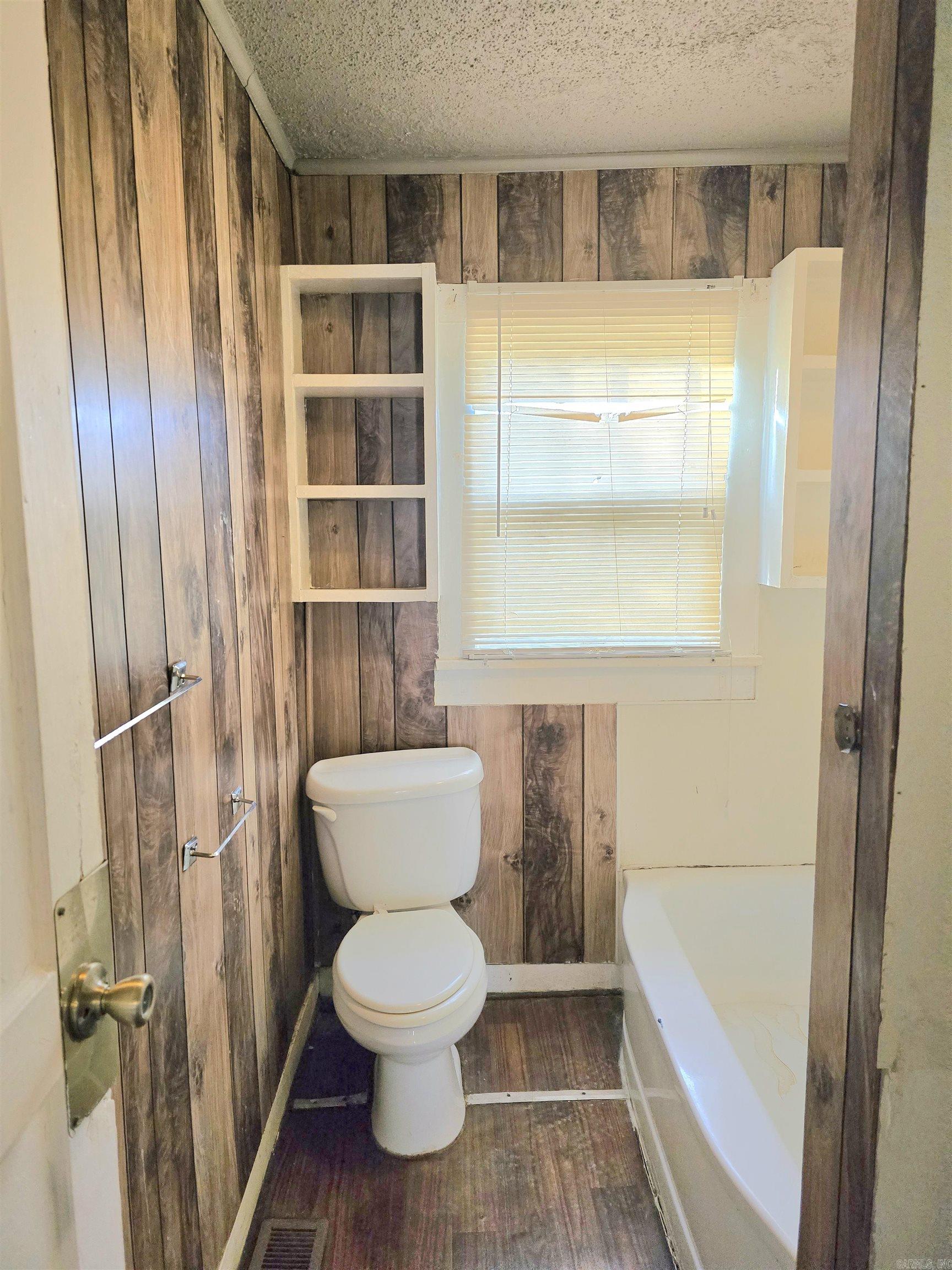 2122 W Short 17TH  North Little Rock, AR