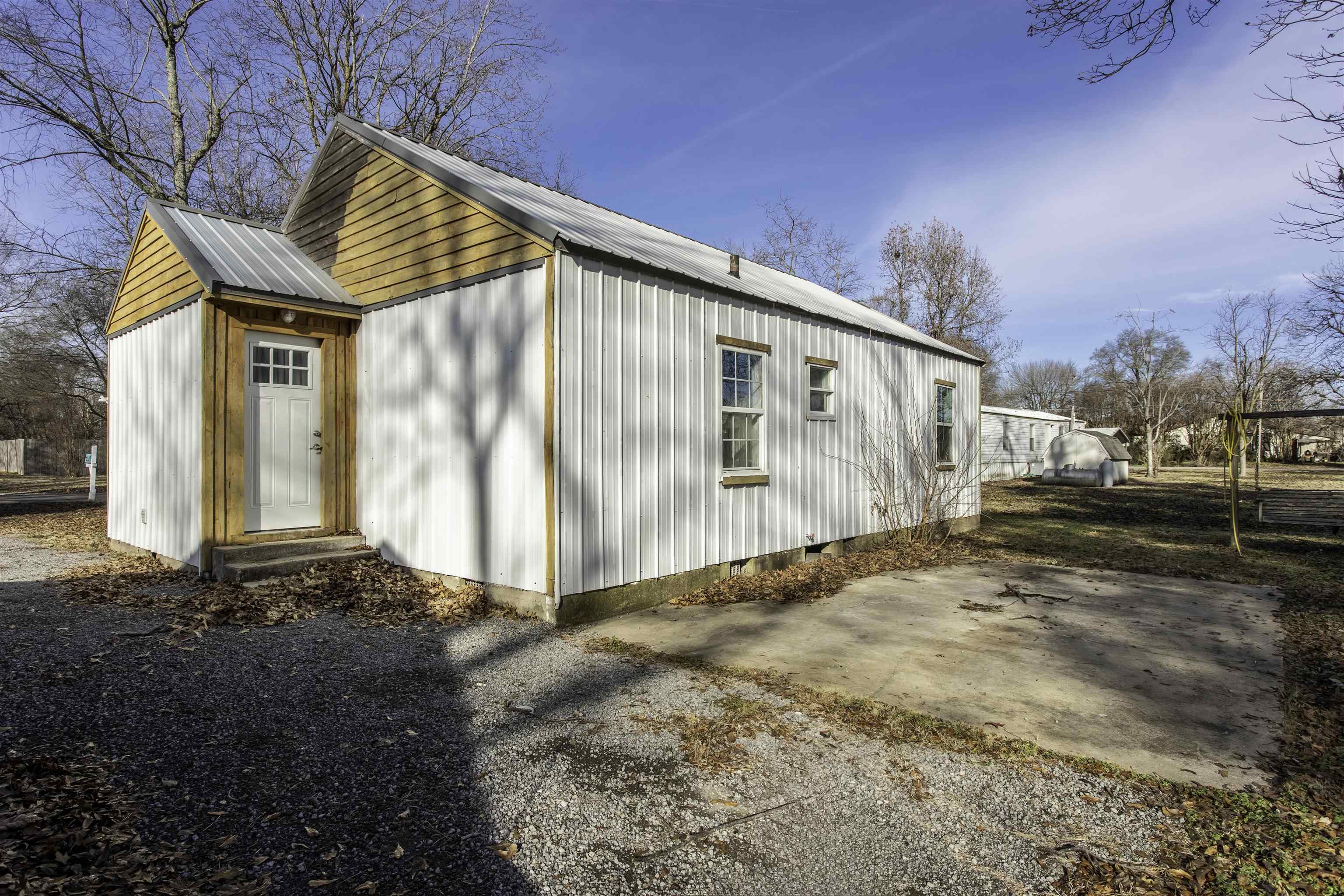 206 S Nance  Monette, AR