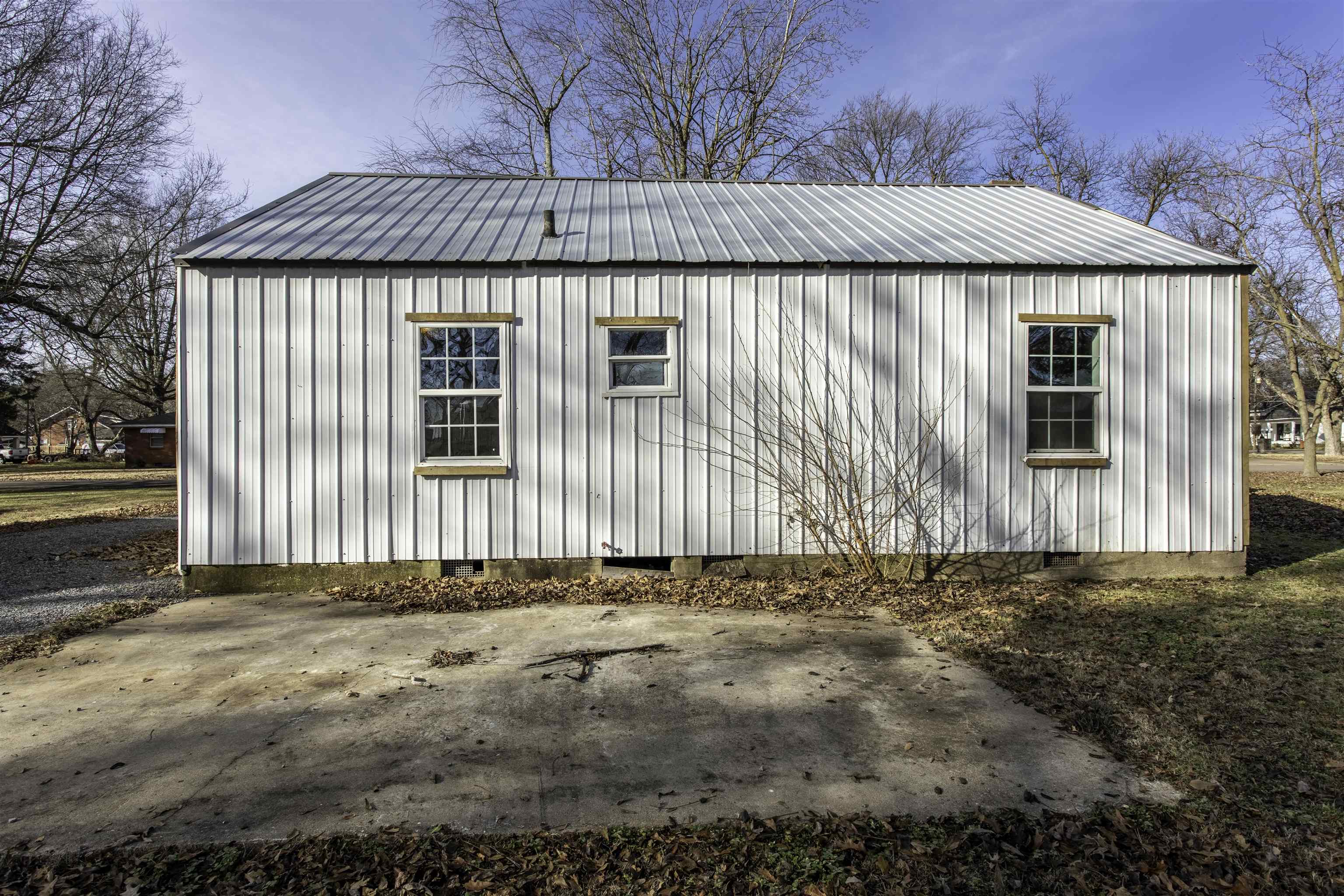 206 S Nance  Monette, AR