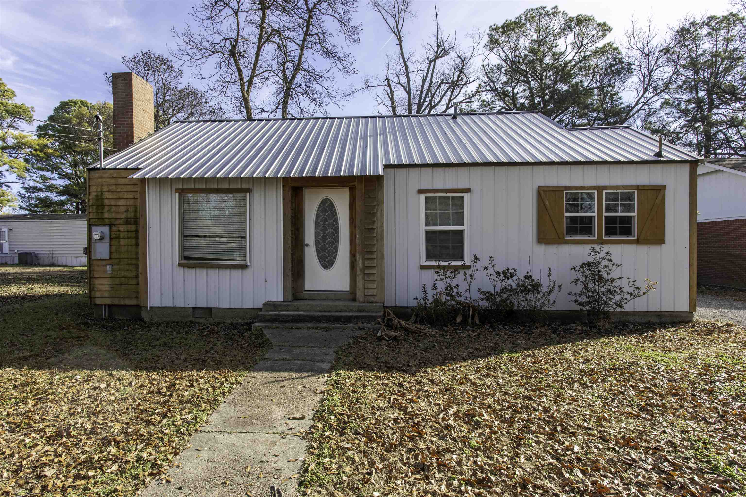 206 S Nance  Monette, AR