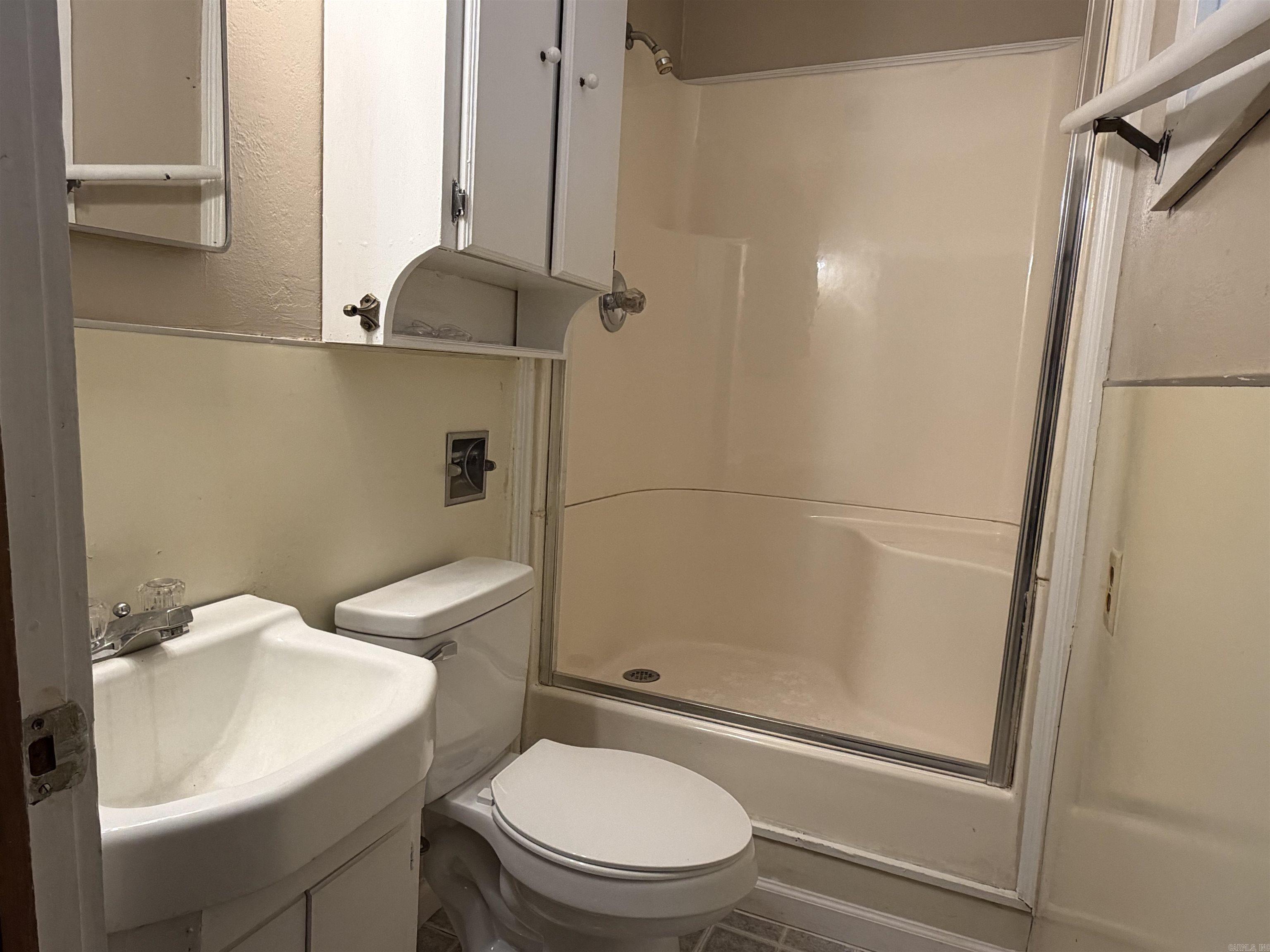 100 Lucy  Searcy, AR