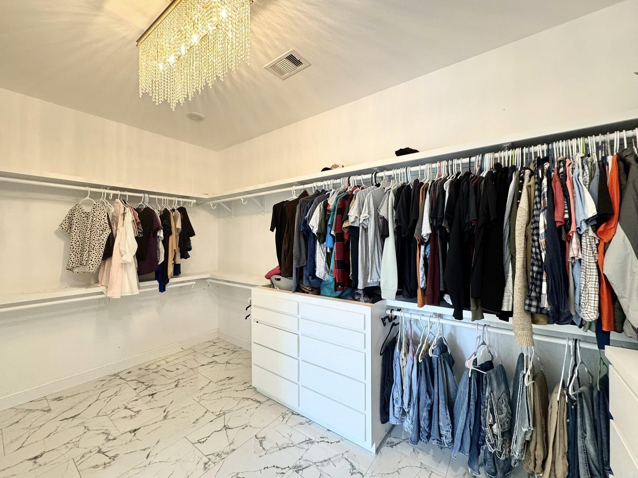 1656 Airport Drive  Mountain View, AR