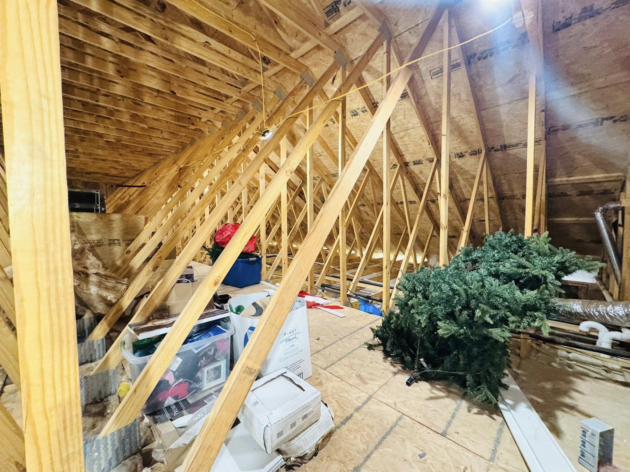 1656 Airport Drive  Mountain View, AR