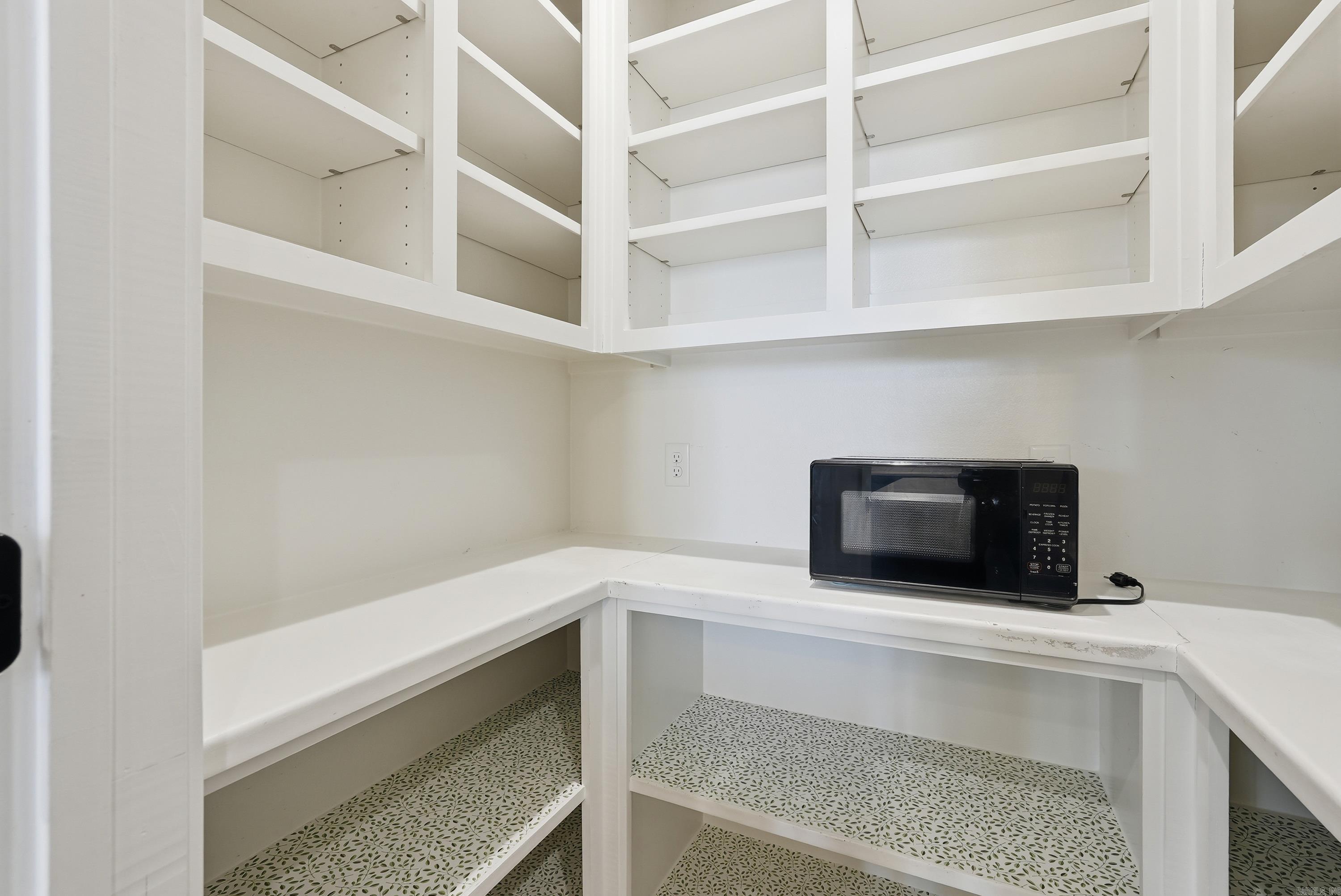 22 Morris  Greenbrier, AR