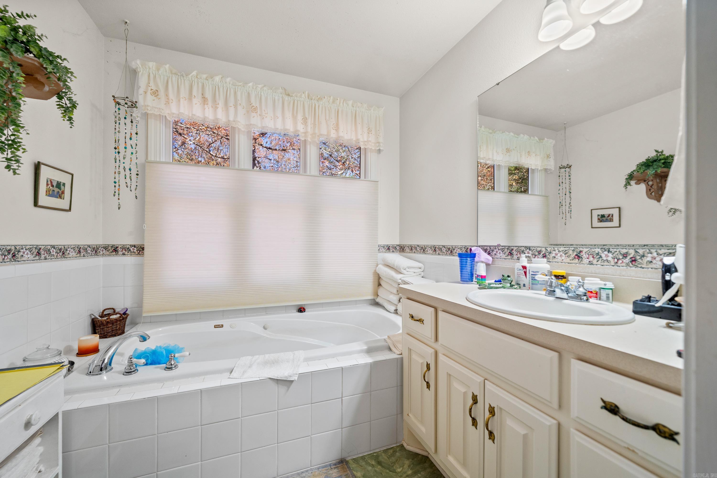 10860 N Highway 7  Jessieville, AR