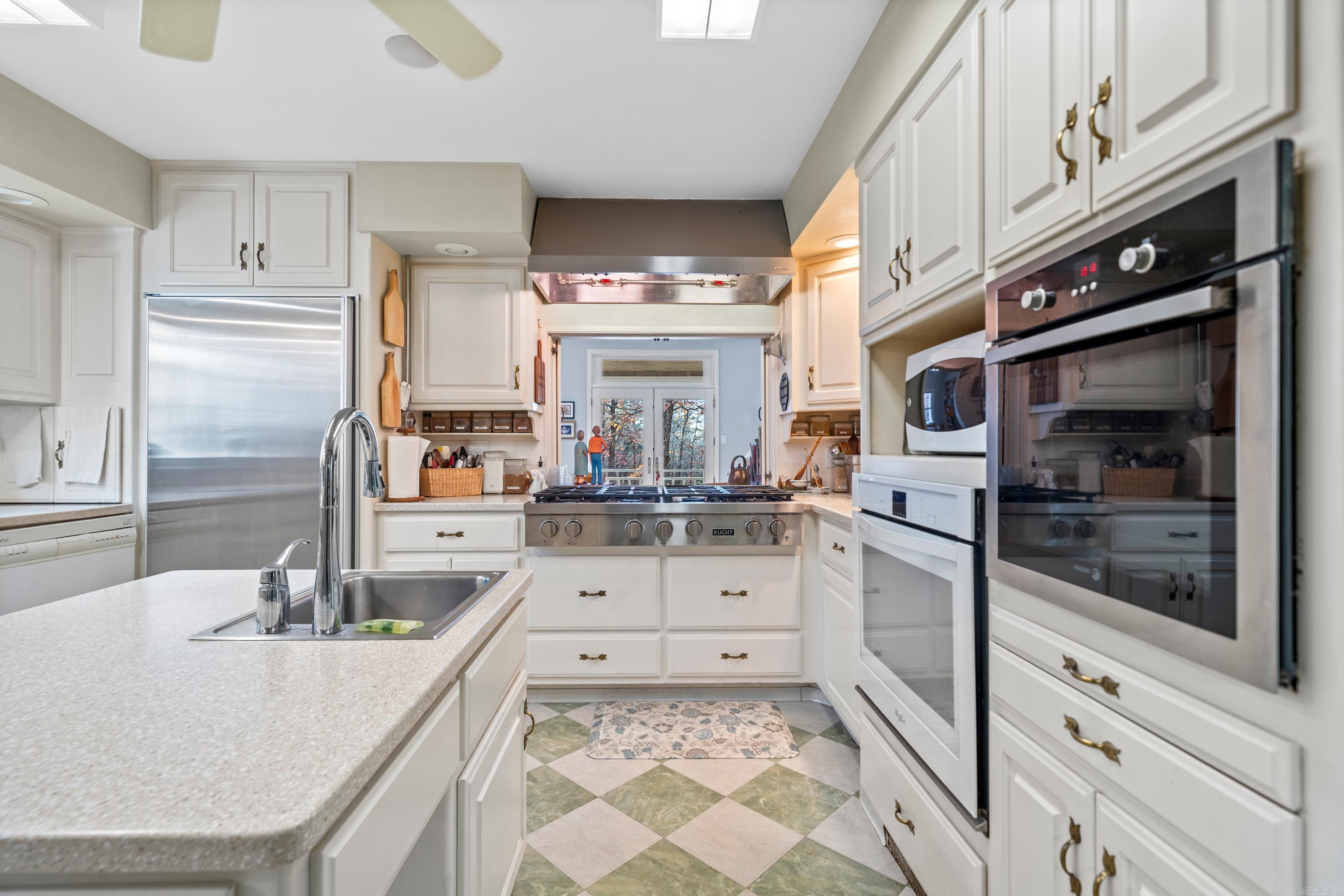 10860 N Highway 7  Jessieville, AR